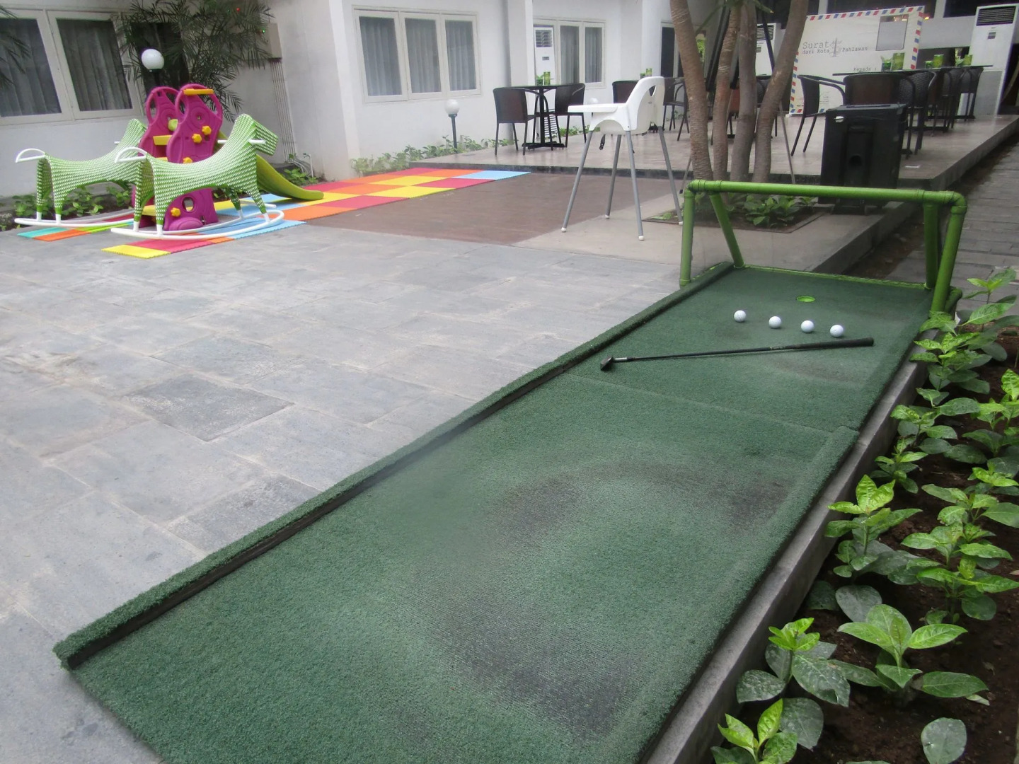 Whiz Prime Hotel Darmo Harapan Surabaya