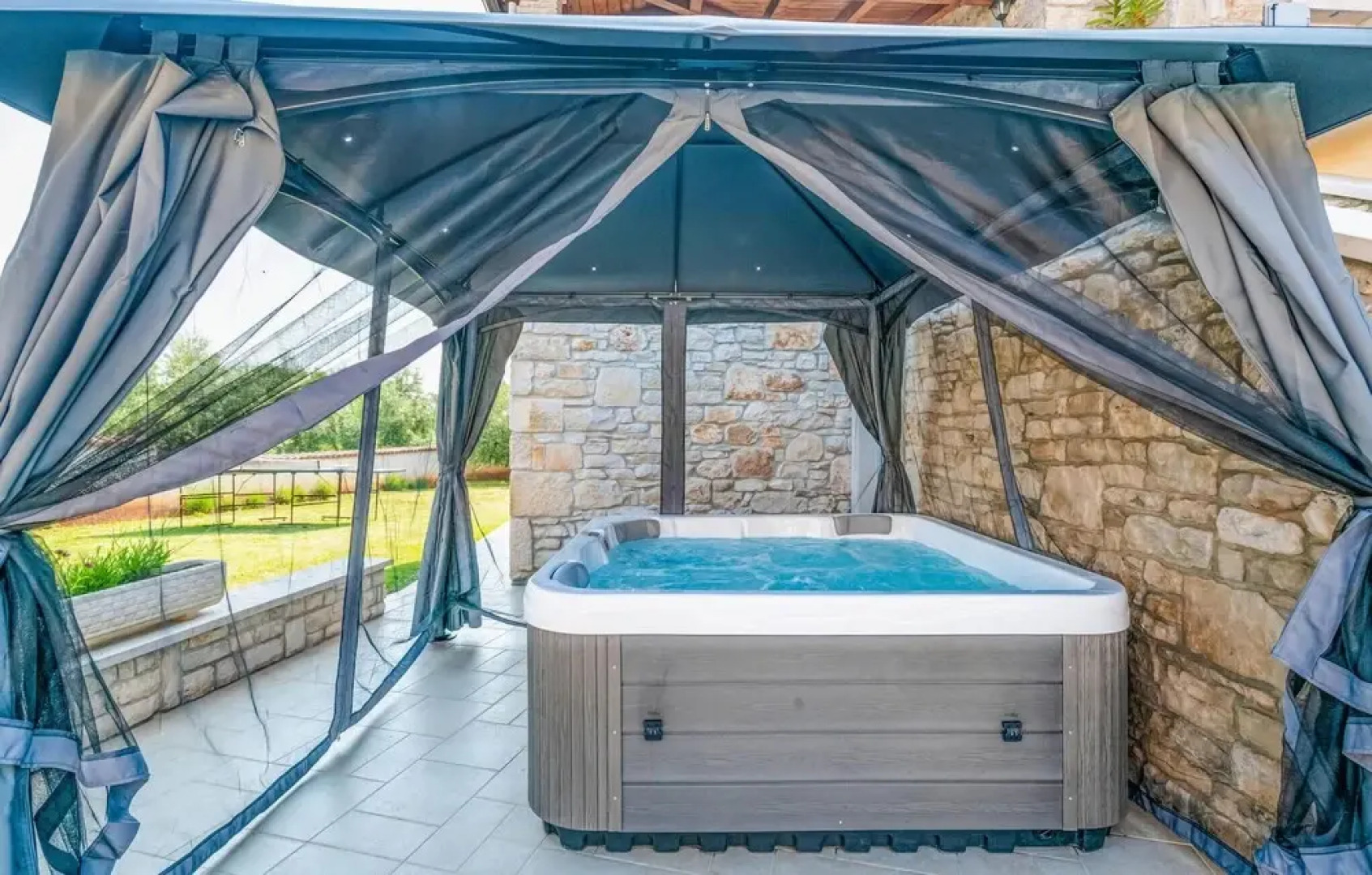 Beautiful Home in Pula With Wifi and 3 Bedrooms