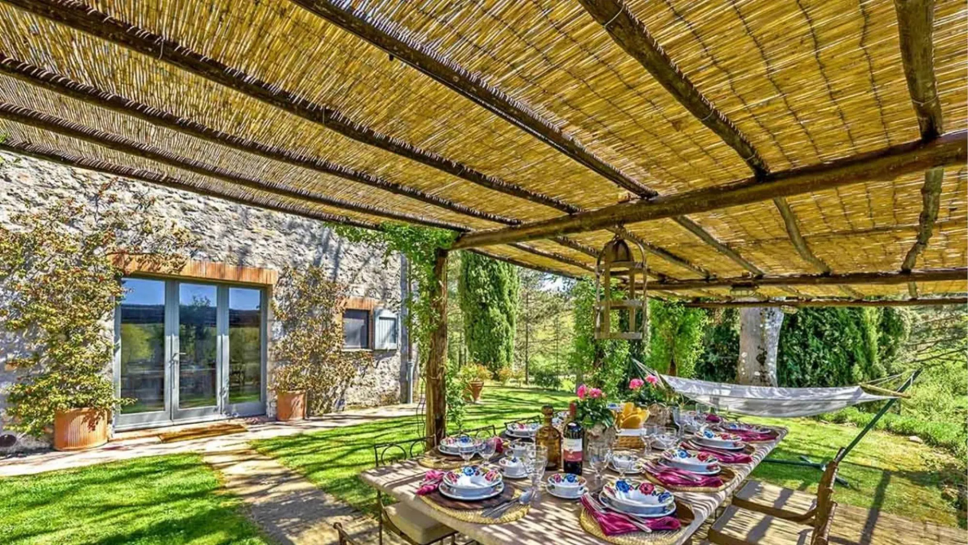 Independent Villa With 12 Beds-villa Aiola