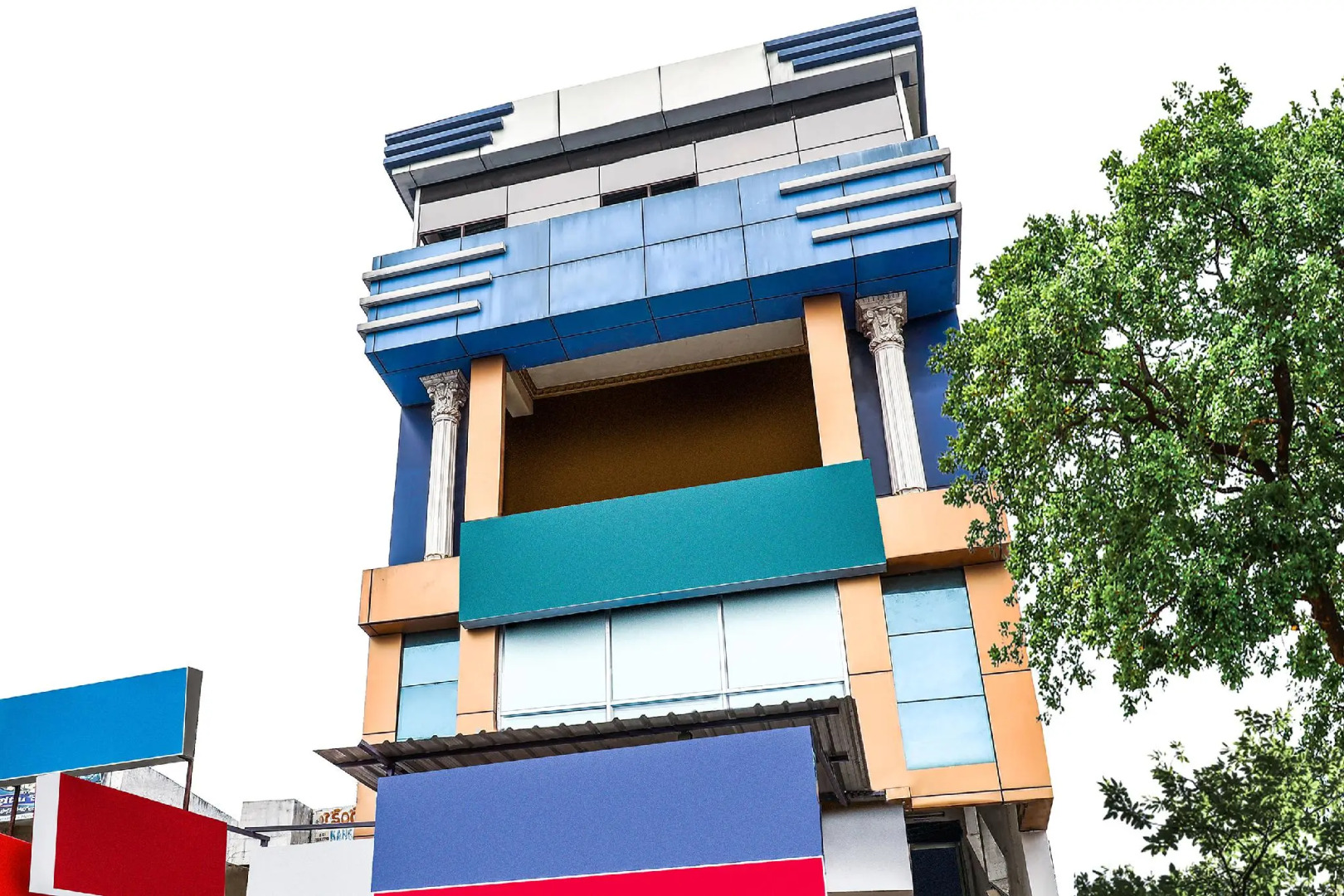 OYO 13775 Sathya Inn