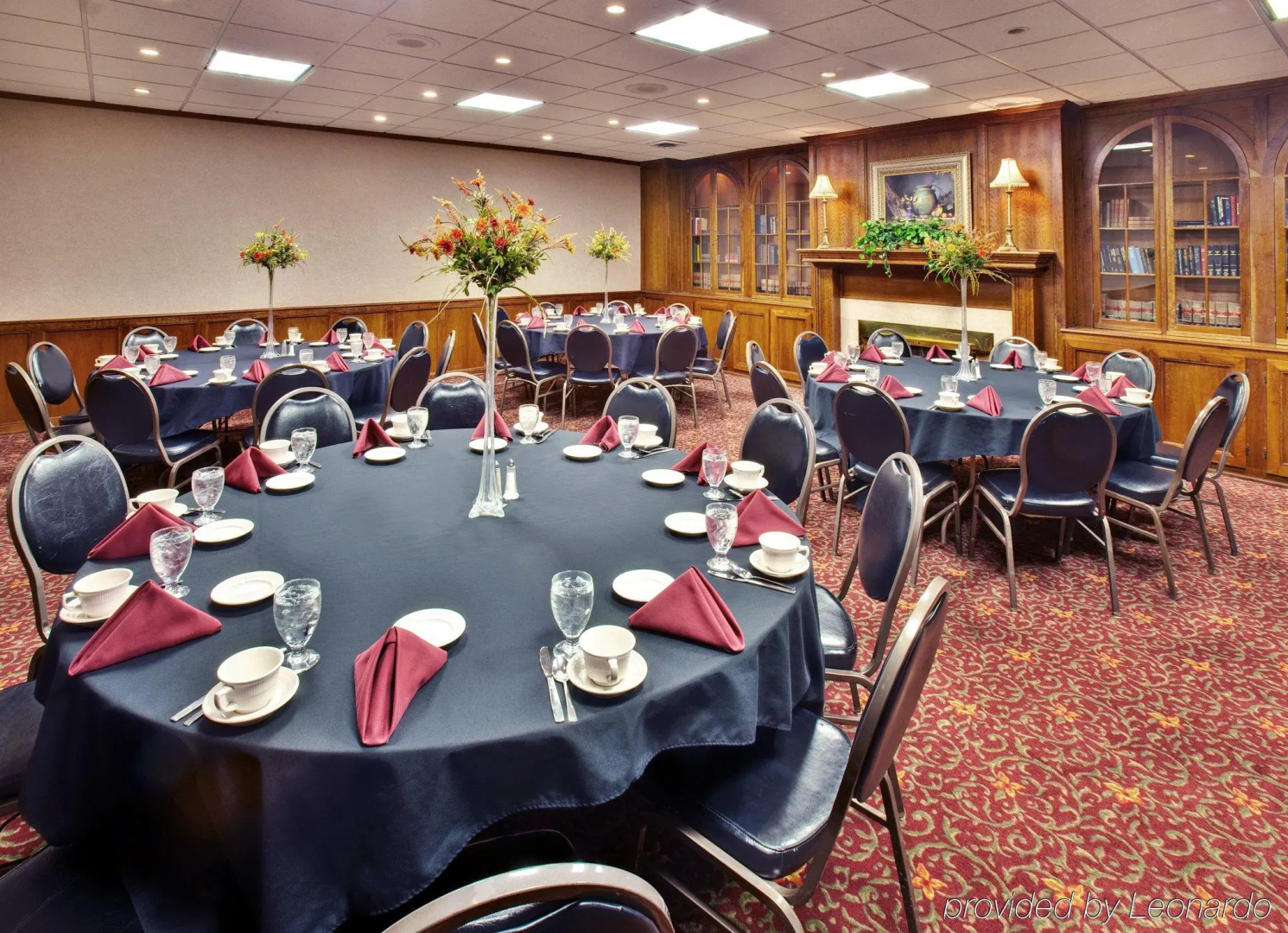 Holiday Inn Des Moines-Airport/Conf Center by IHG