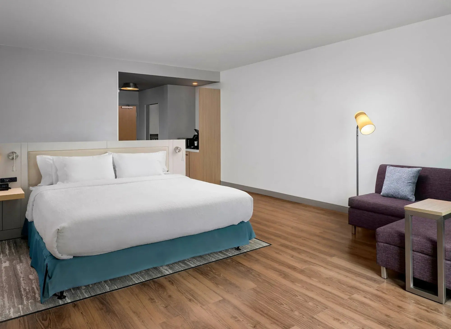 Hilton Garden Inn Grapevine at Silverlake Crossing