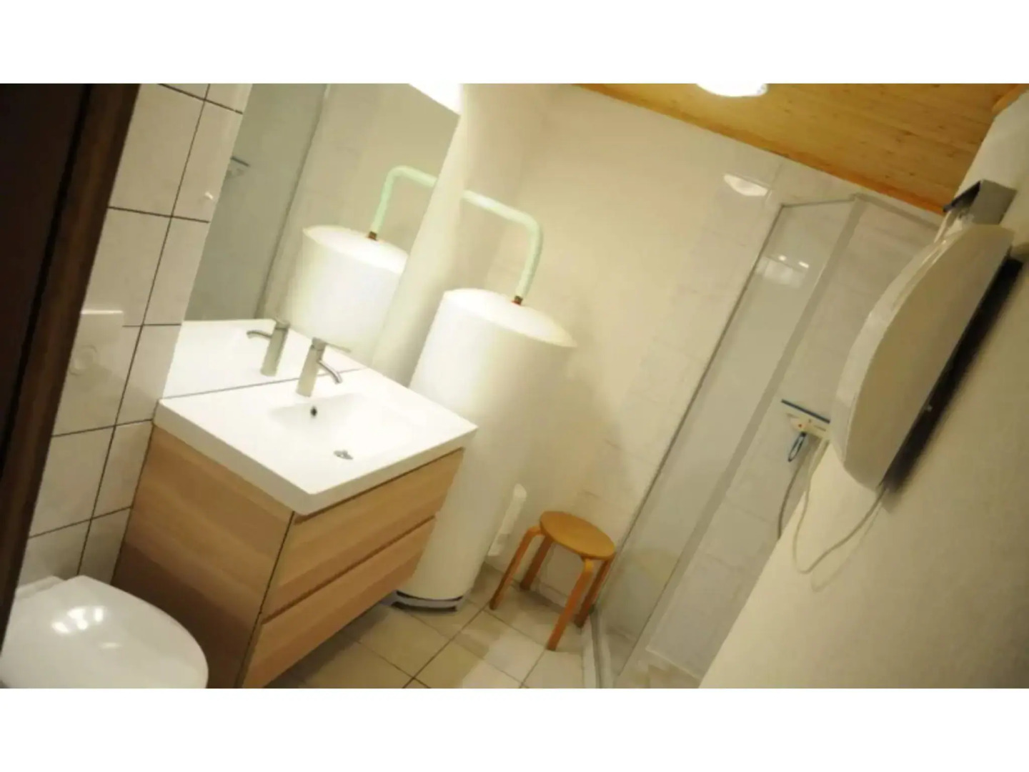 Cosy Holiday Home in Noiseux with Large Garden