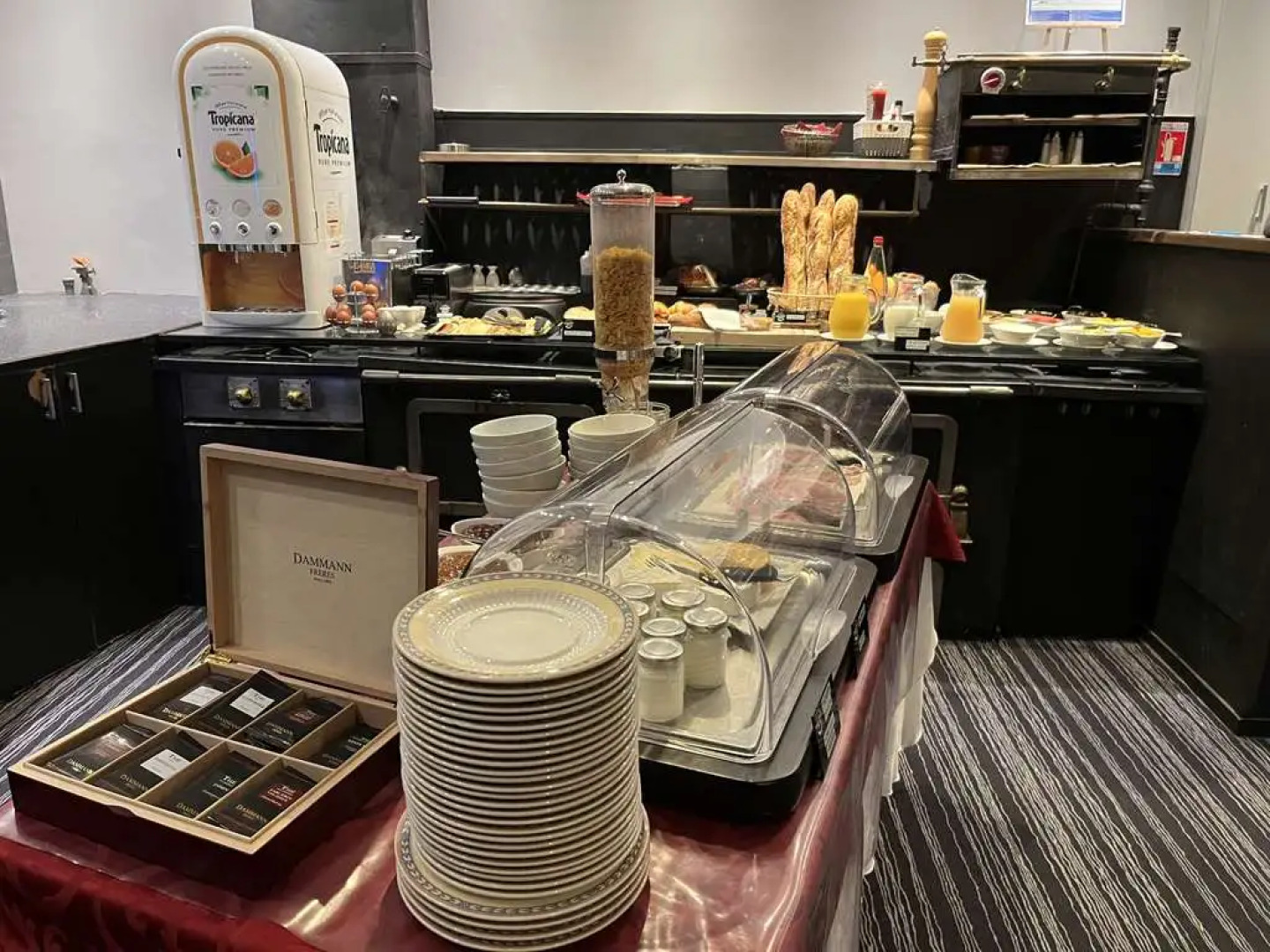 Brit Hotel du Dauphin