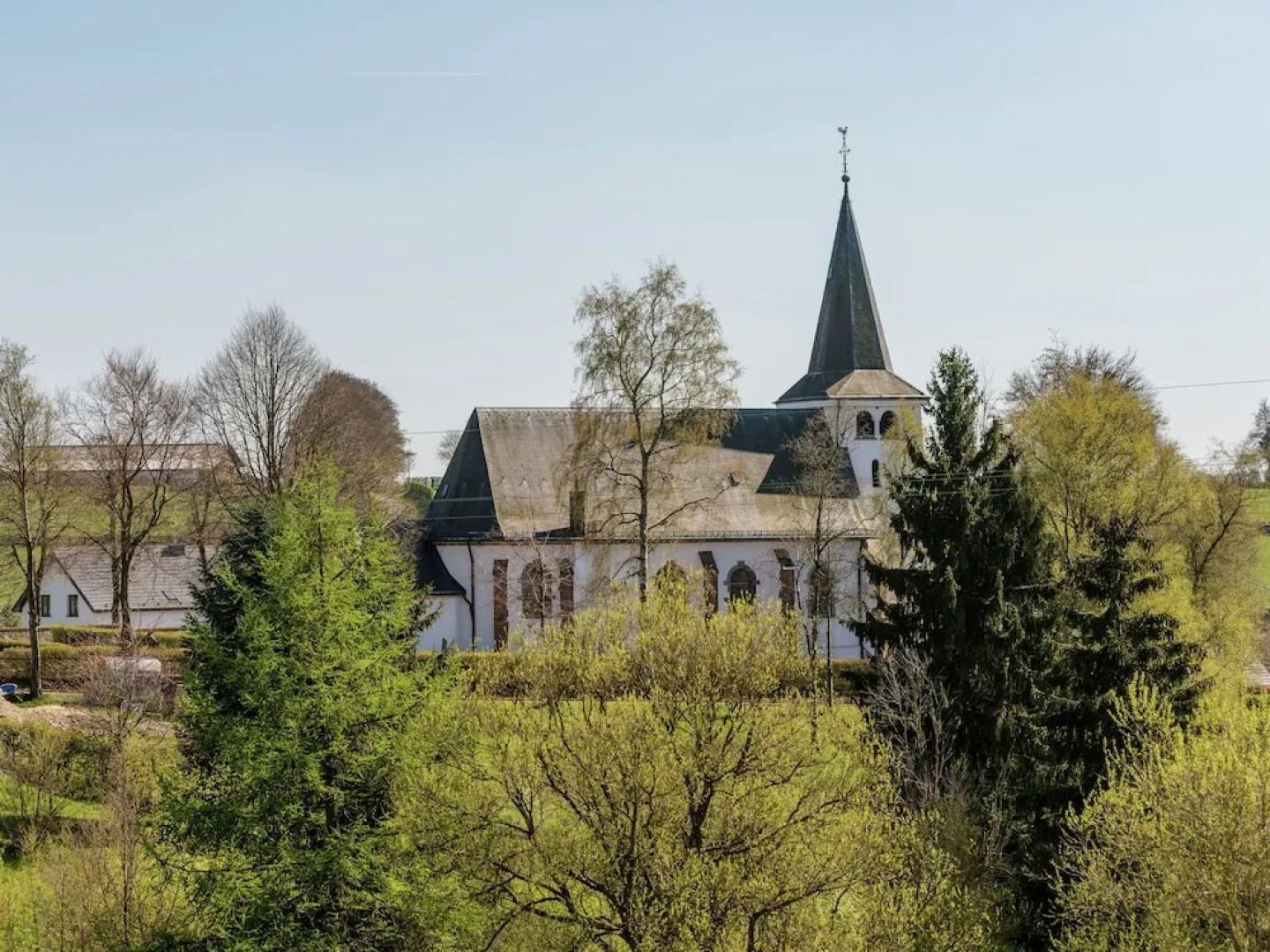 Extravagant Holiday Home in Büllingen With Wellness Centre