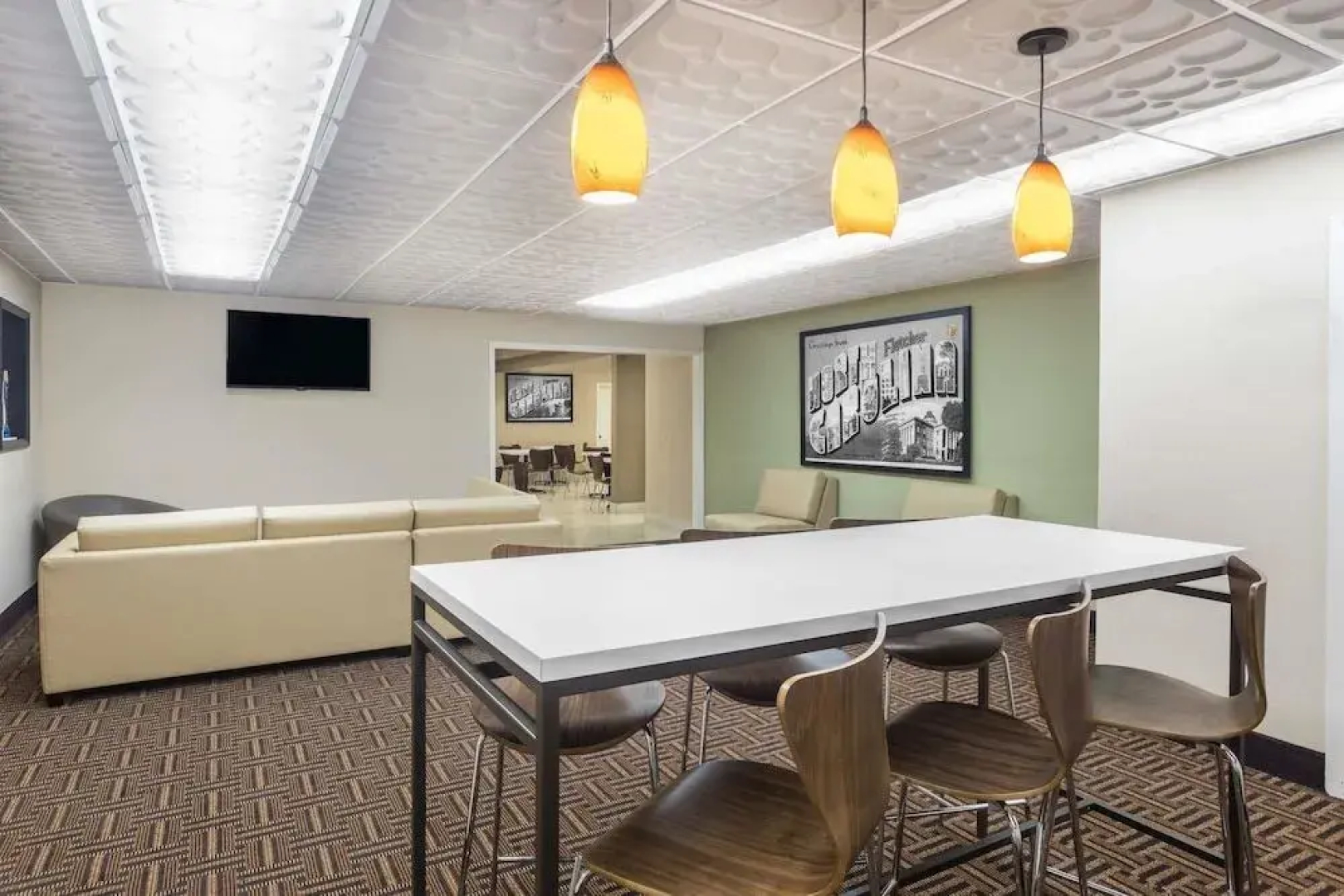 Super 8 By Wyndham Asheville Airport