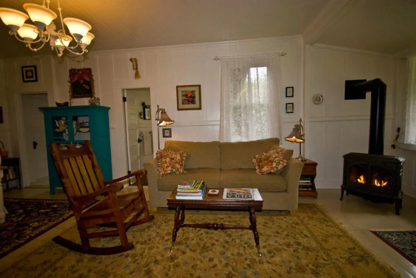 Volcano Teapot Cottage