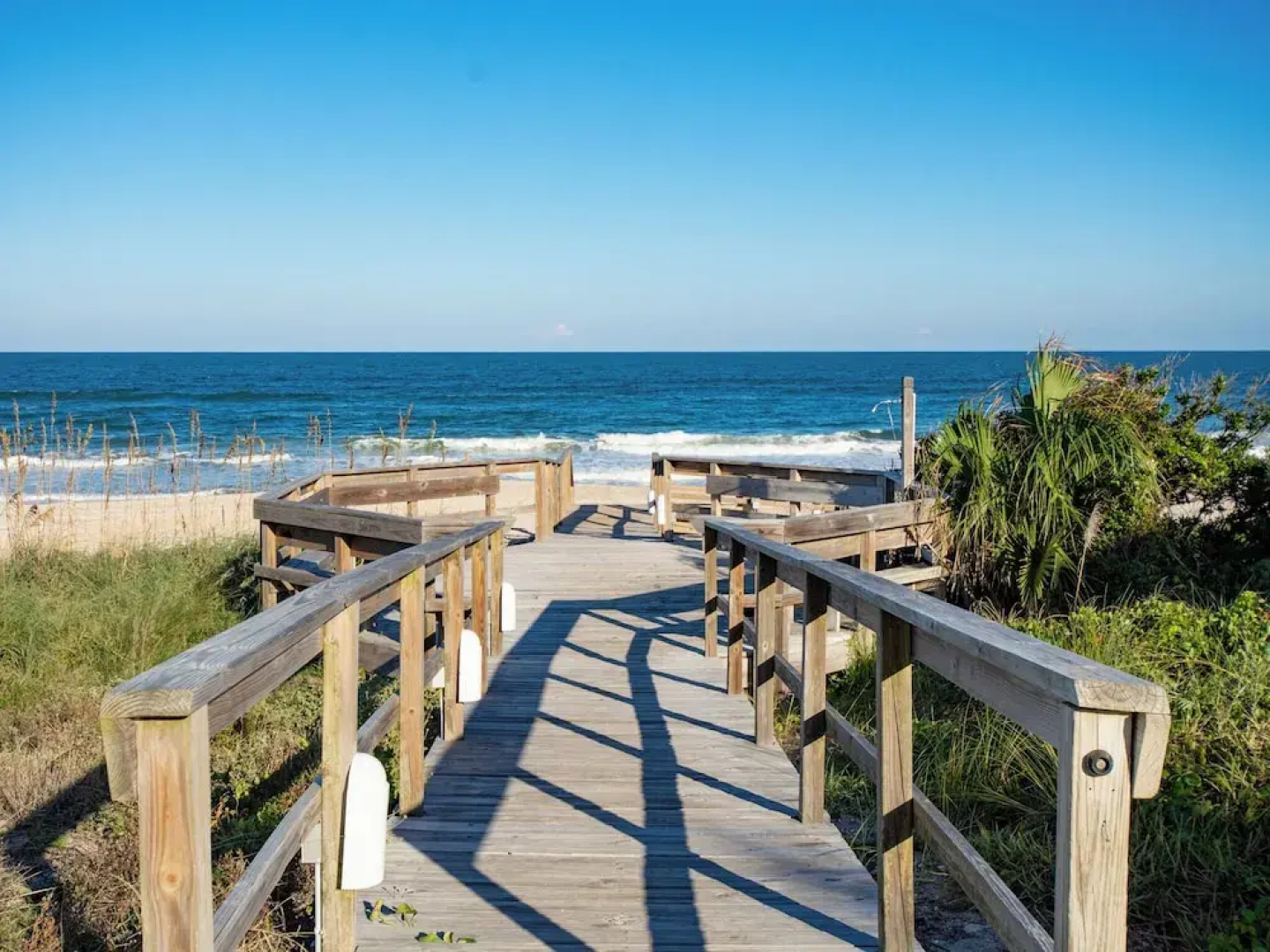 Spinnakers Reach 704