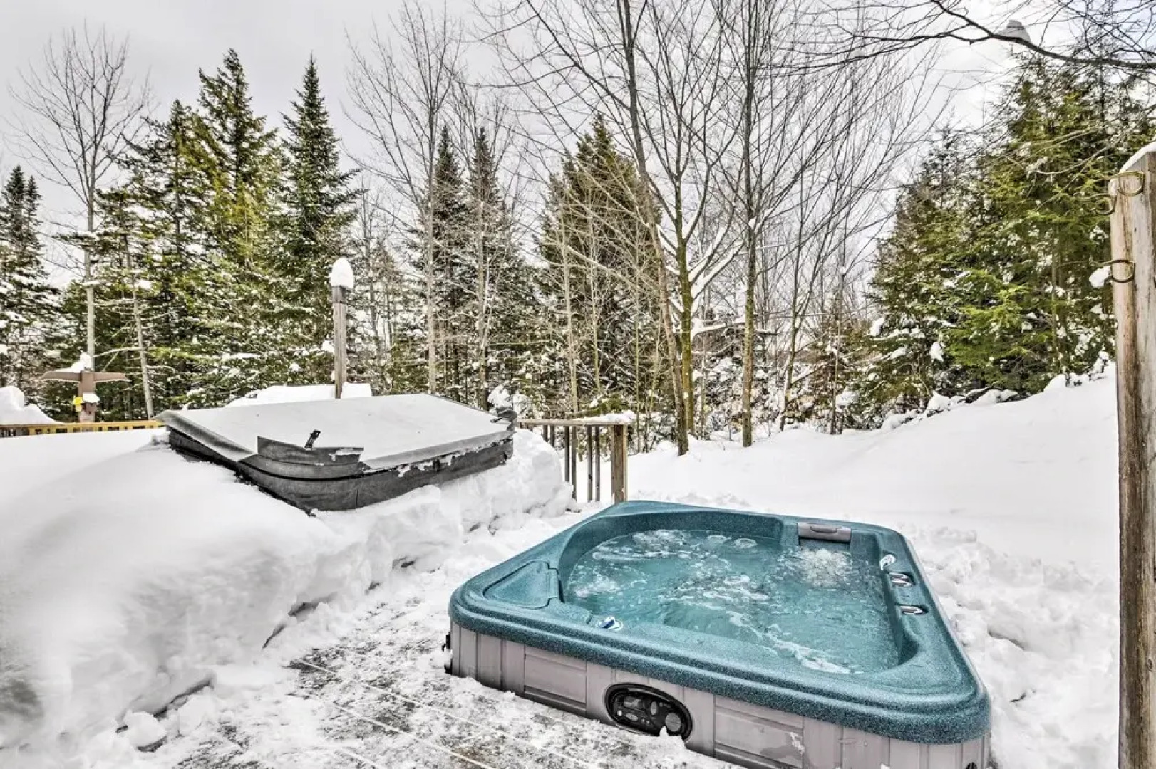 Waitsfield Vacation Rental w/ Private Hot Tub