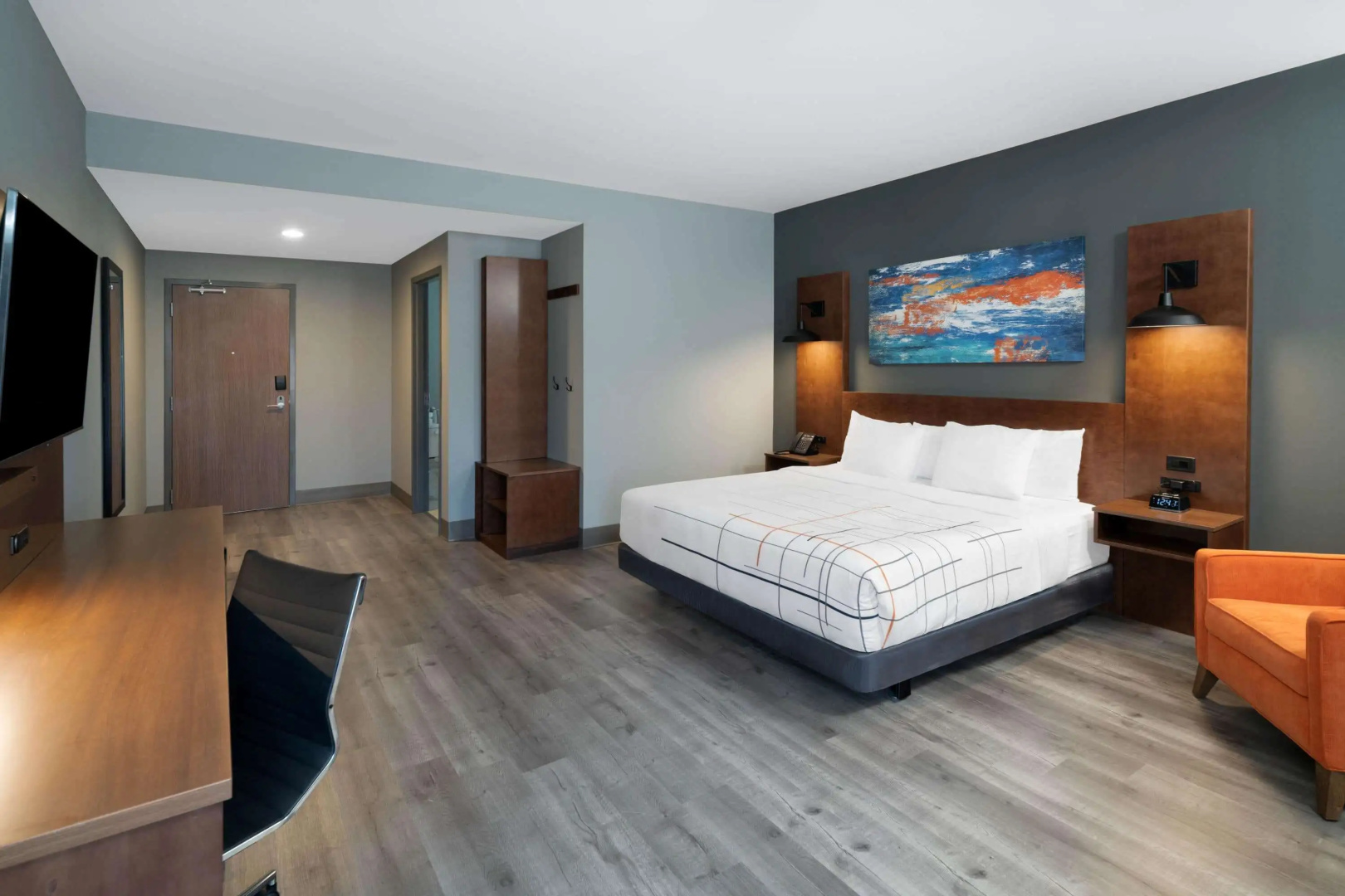 La Quinta Inn & Suites by Wyndham Louisville NE/Old Henry Rd