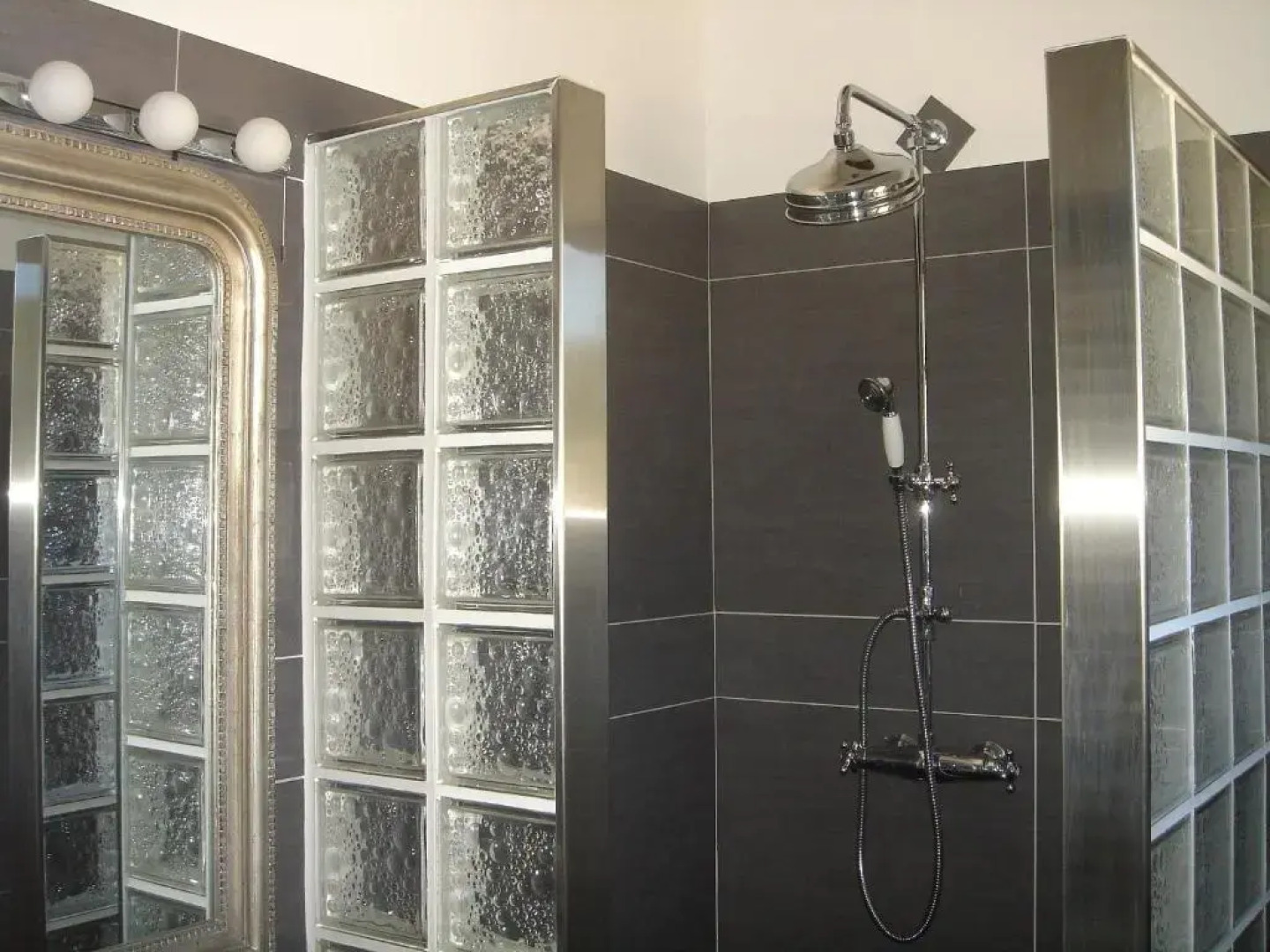 Les Caselles de Marie