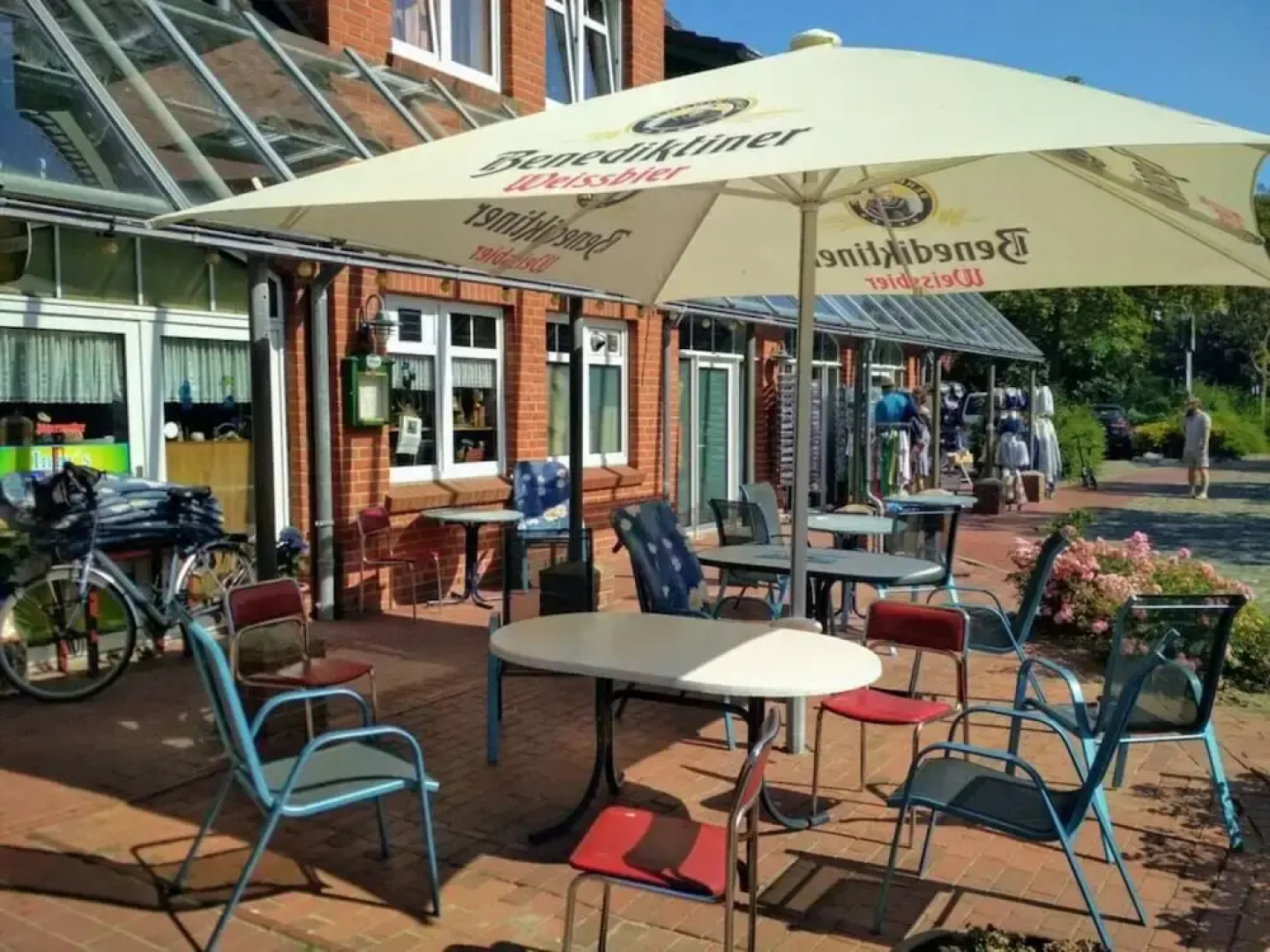 Sun, Mudflats and sea