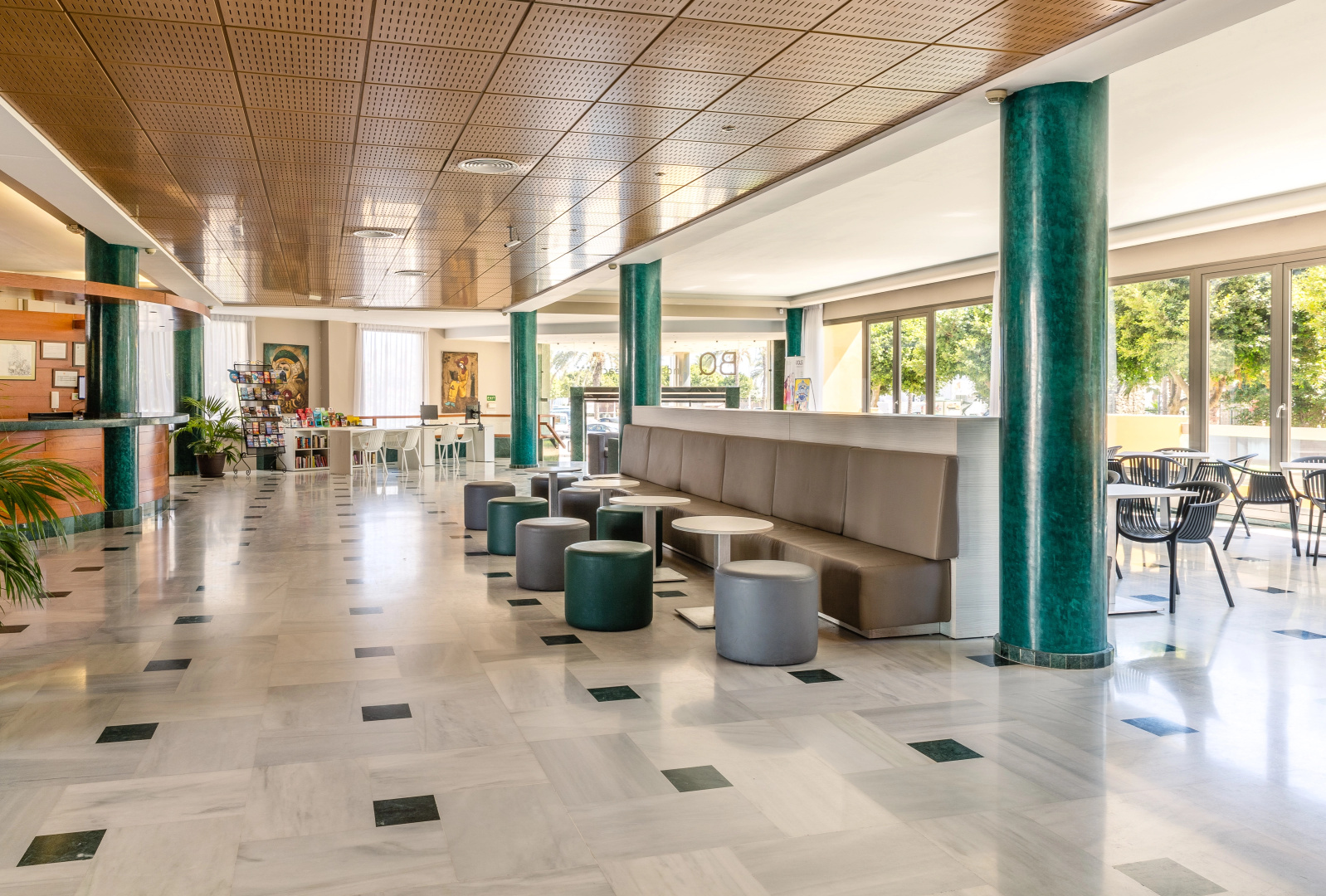 BQ Andalucia Beach Hotel