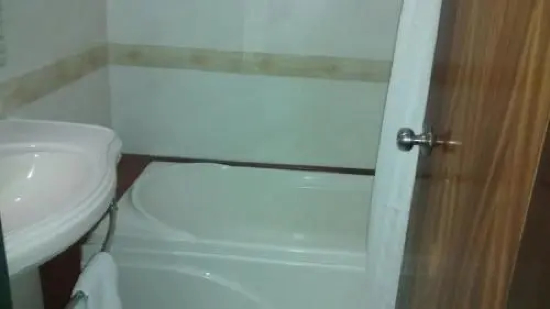 Wingston A TreeHouse Hotel Mathura