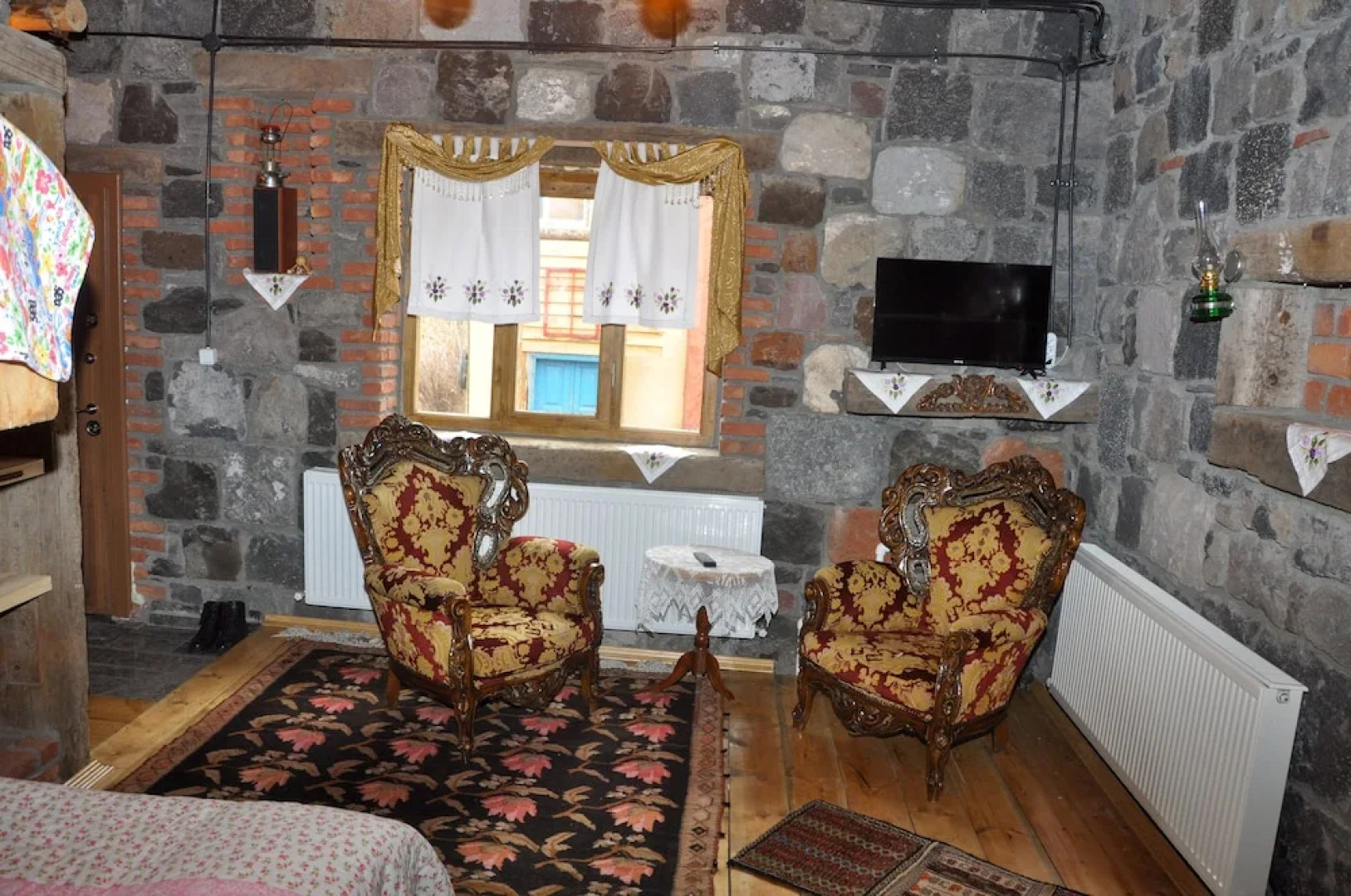 Doğunun Taş Evleri