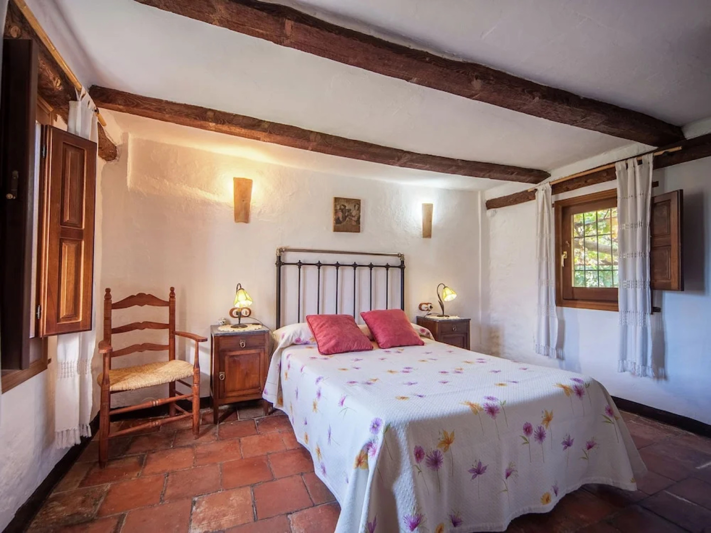 Rustic Cottage in El Padul Near the City Centre