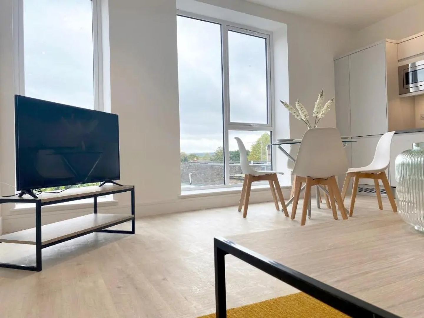 Fleet Heights Apartment Six