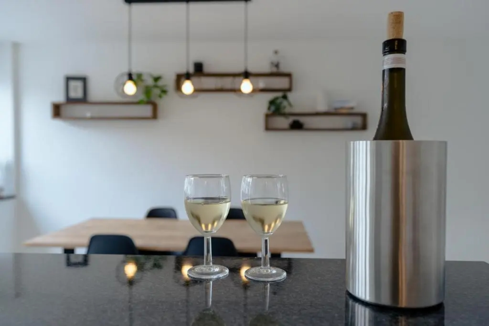 Apartment in the city center with free parking