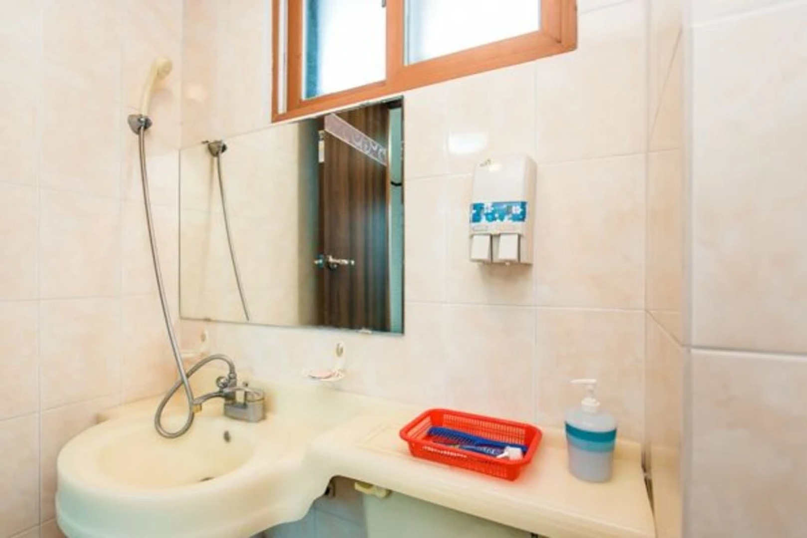 Anmyeondo Hillhouse Pension