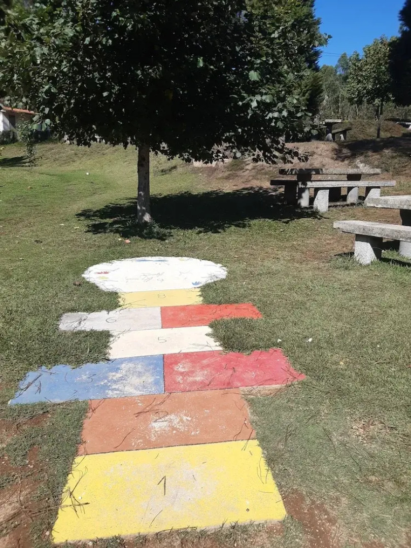 2 Bed House - Sleeps 4 - Pets, Garden, Wifi