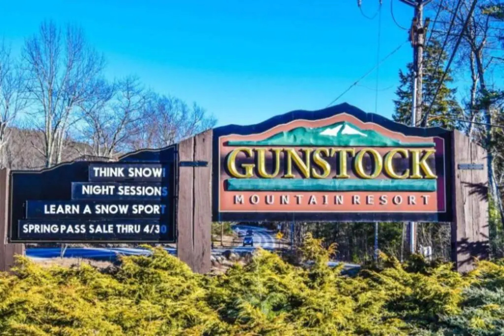 Gunstock & Lakes Region Year Round Chalet