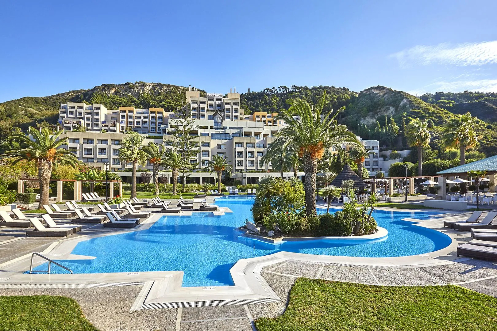 Курортный отель Sheraton Rhodes Resort