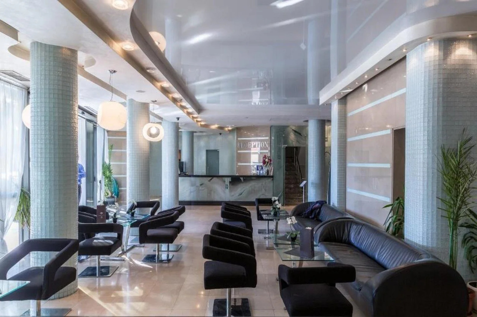 Cosmopolitan Hotel & Wellness