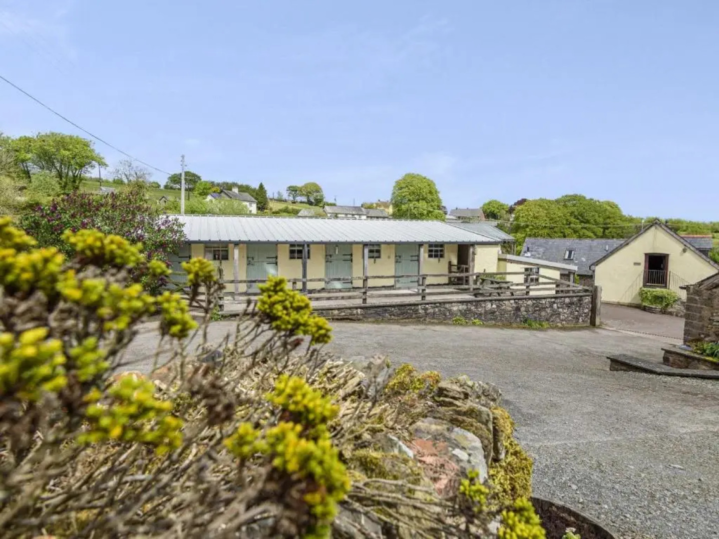 West Hollowcombe Farm Cottages - Full Si