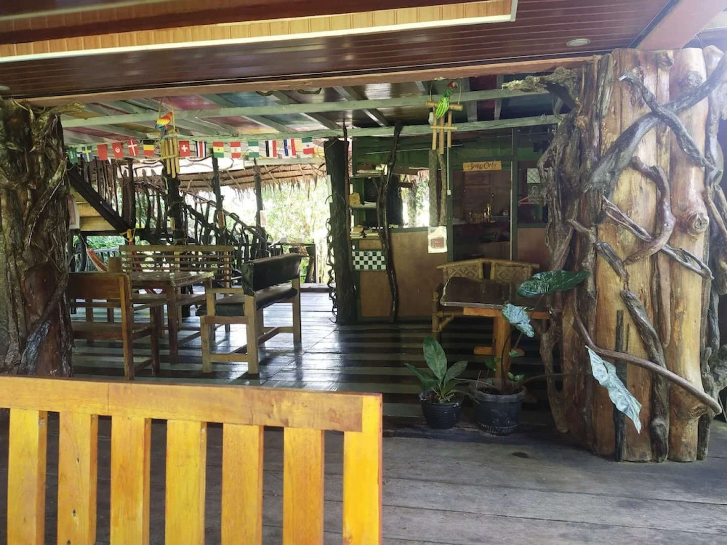 Mountain View Cottages & Villa Tangkahan