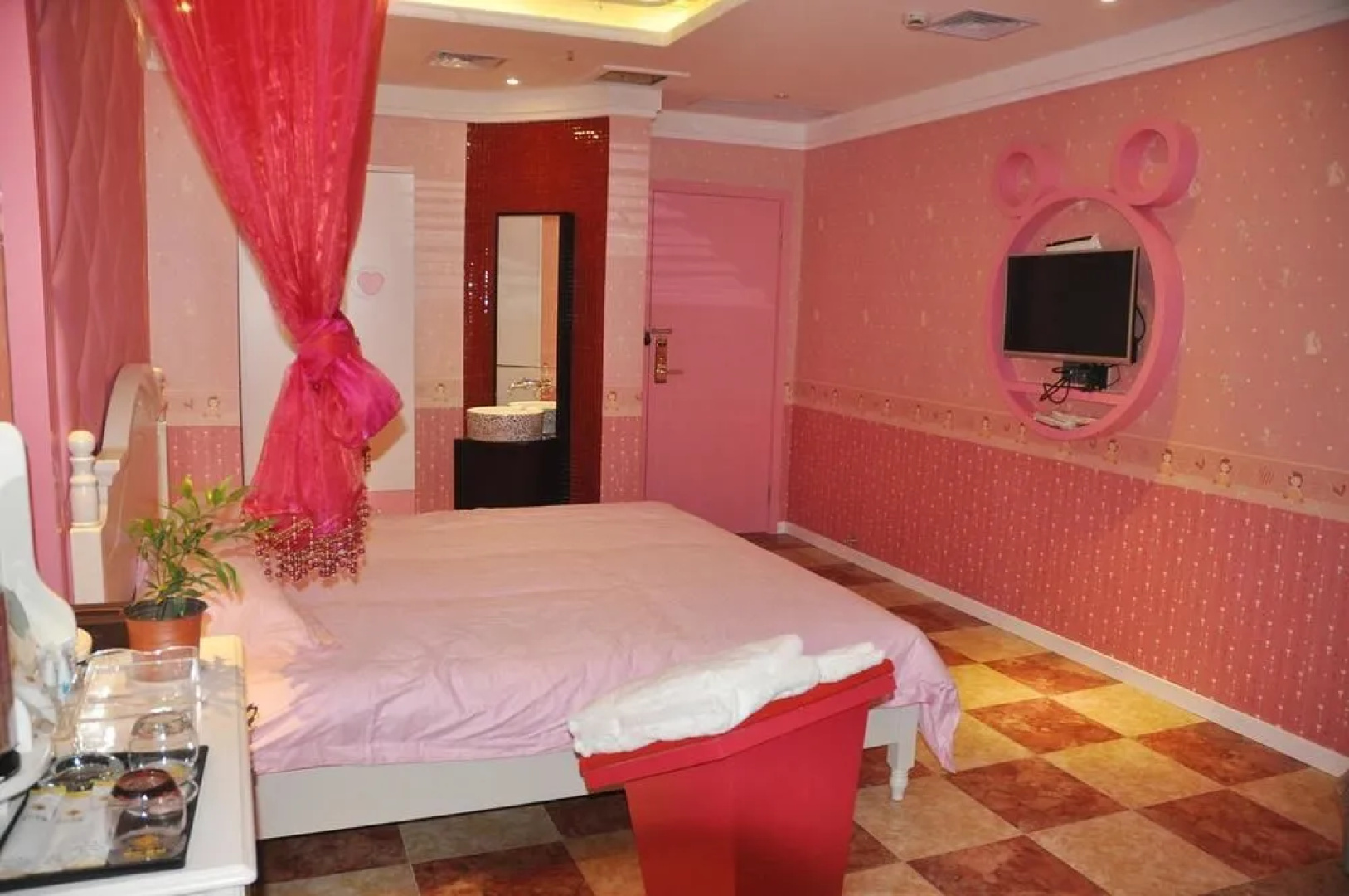 Yichang Xiangjiang No. 1 Hotel