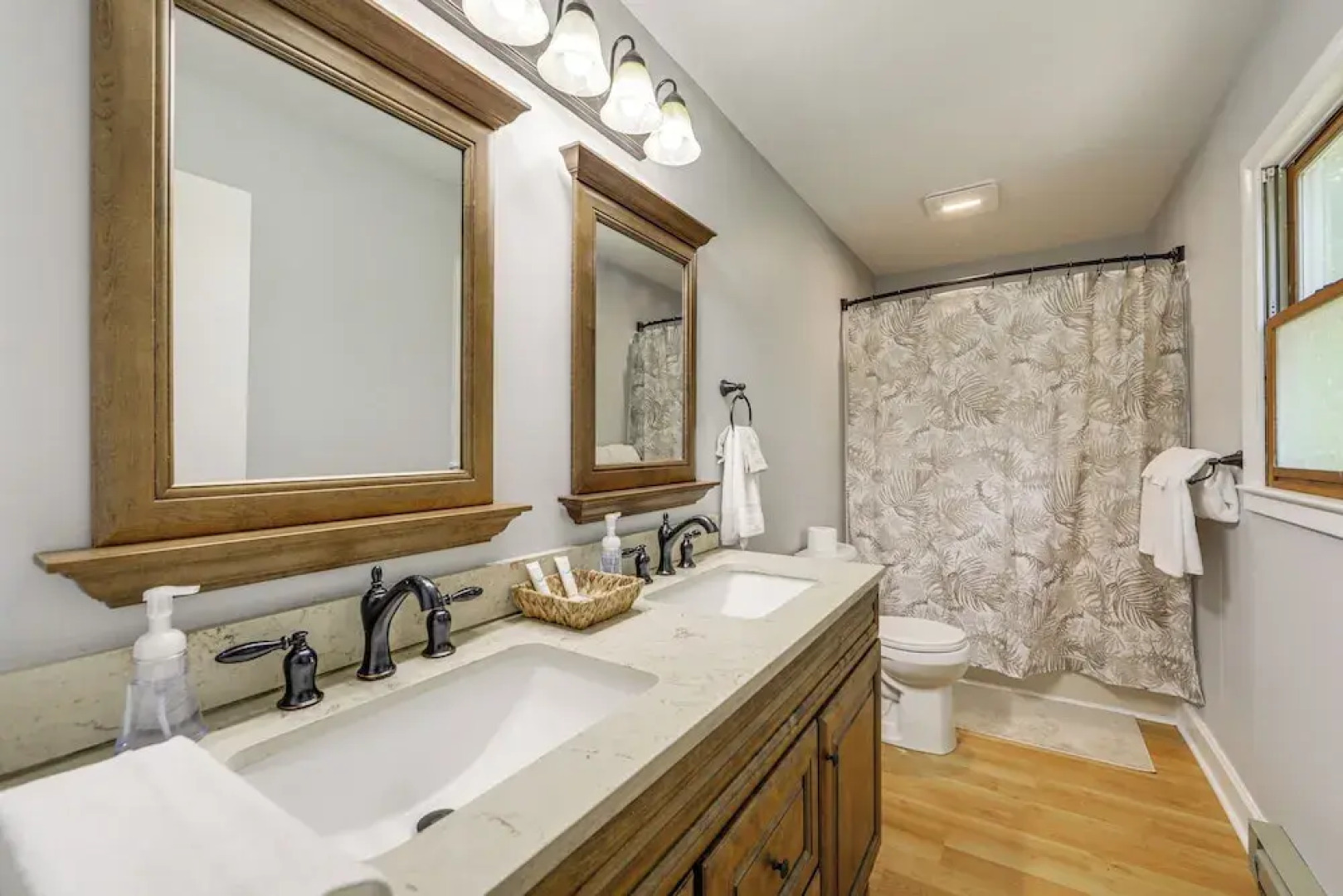 Maggie Valley Cottage w/ Hot Tub & Creek View!