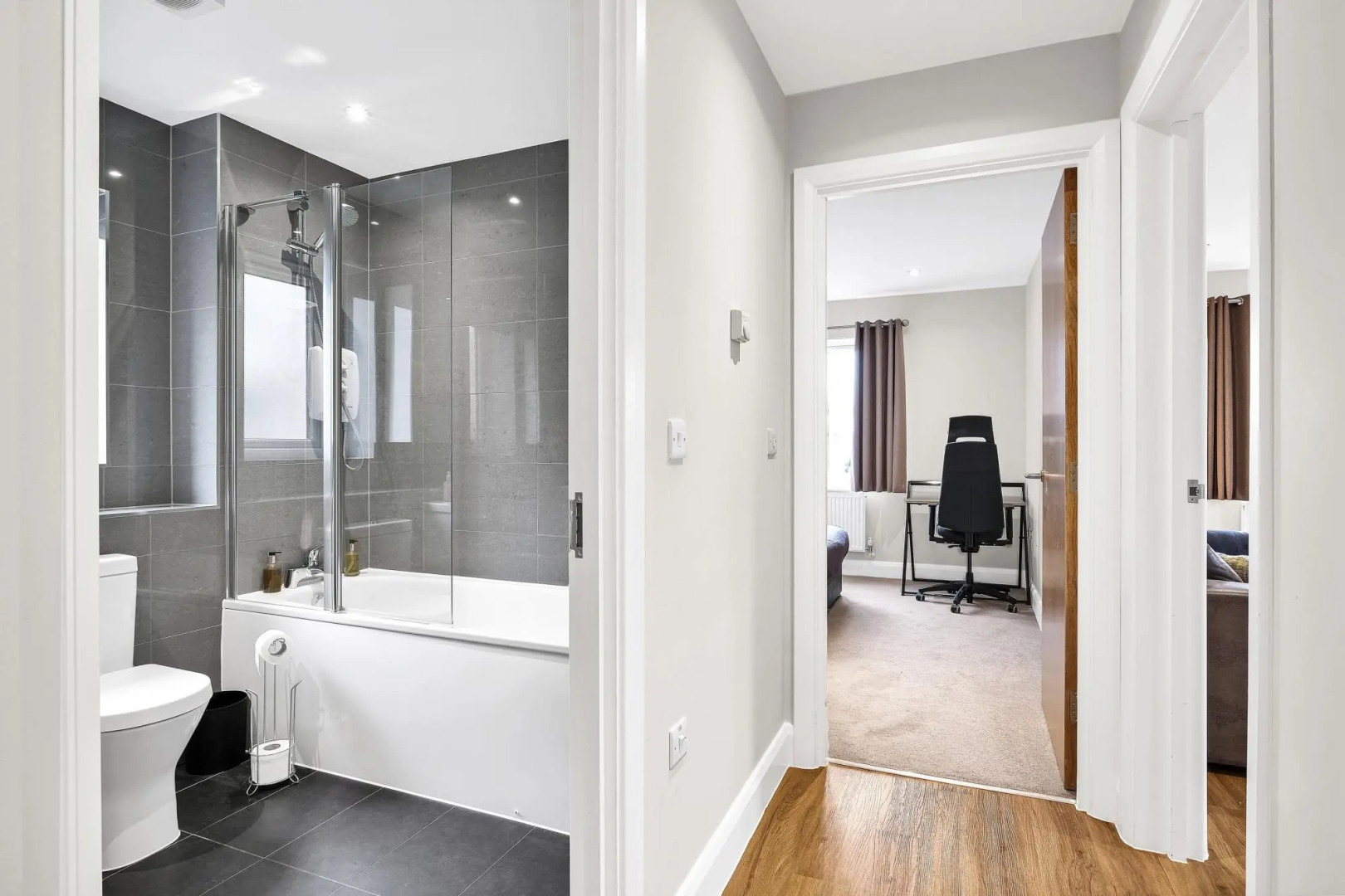 London Heathrow Living Serviced Apartments - Apt 1