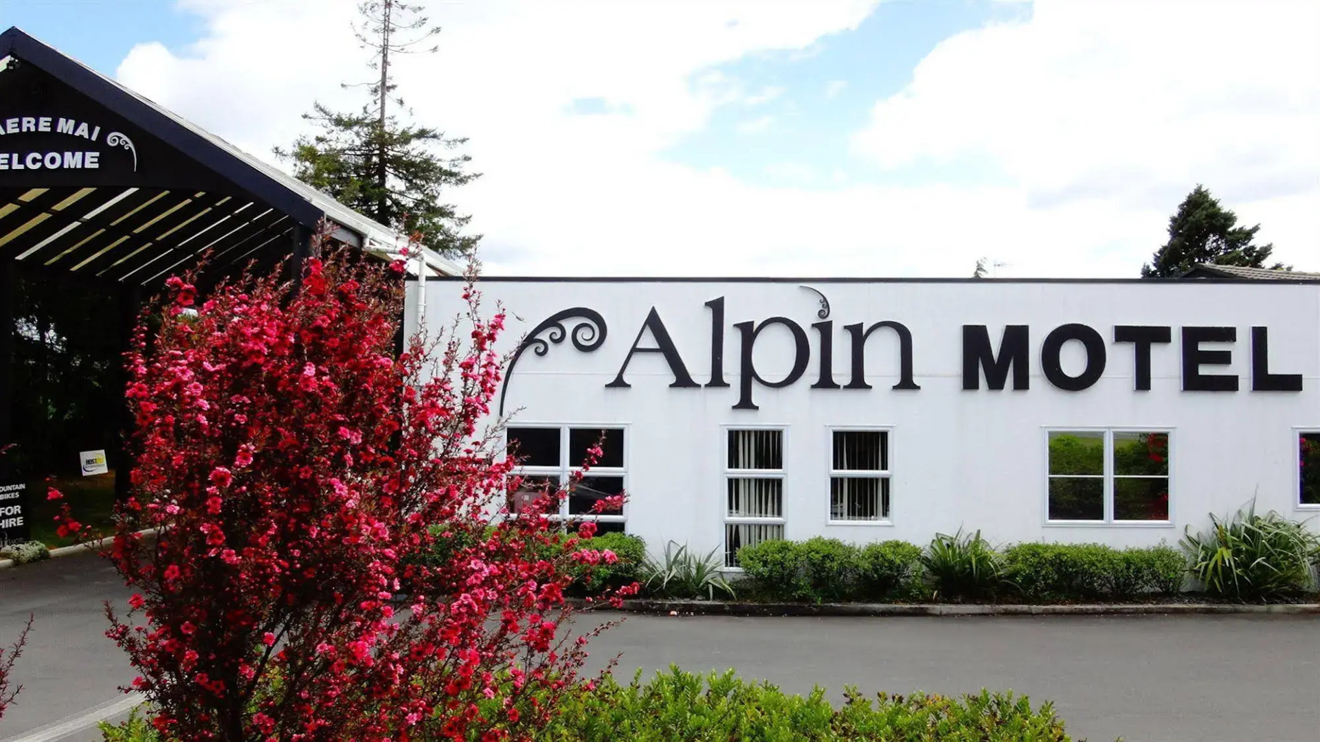 Alpin Motel & Conference Centre