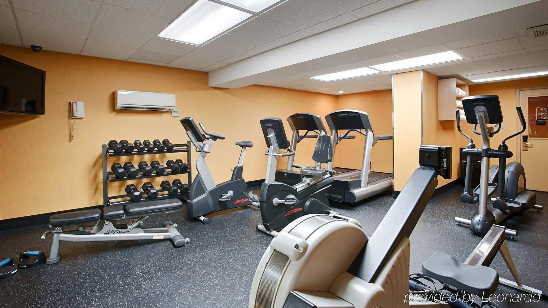 Best Western Plus Suites Downtown