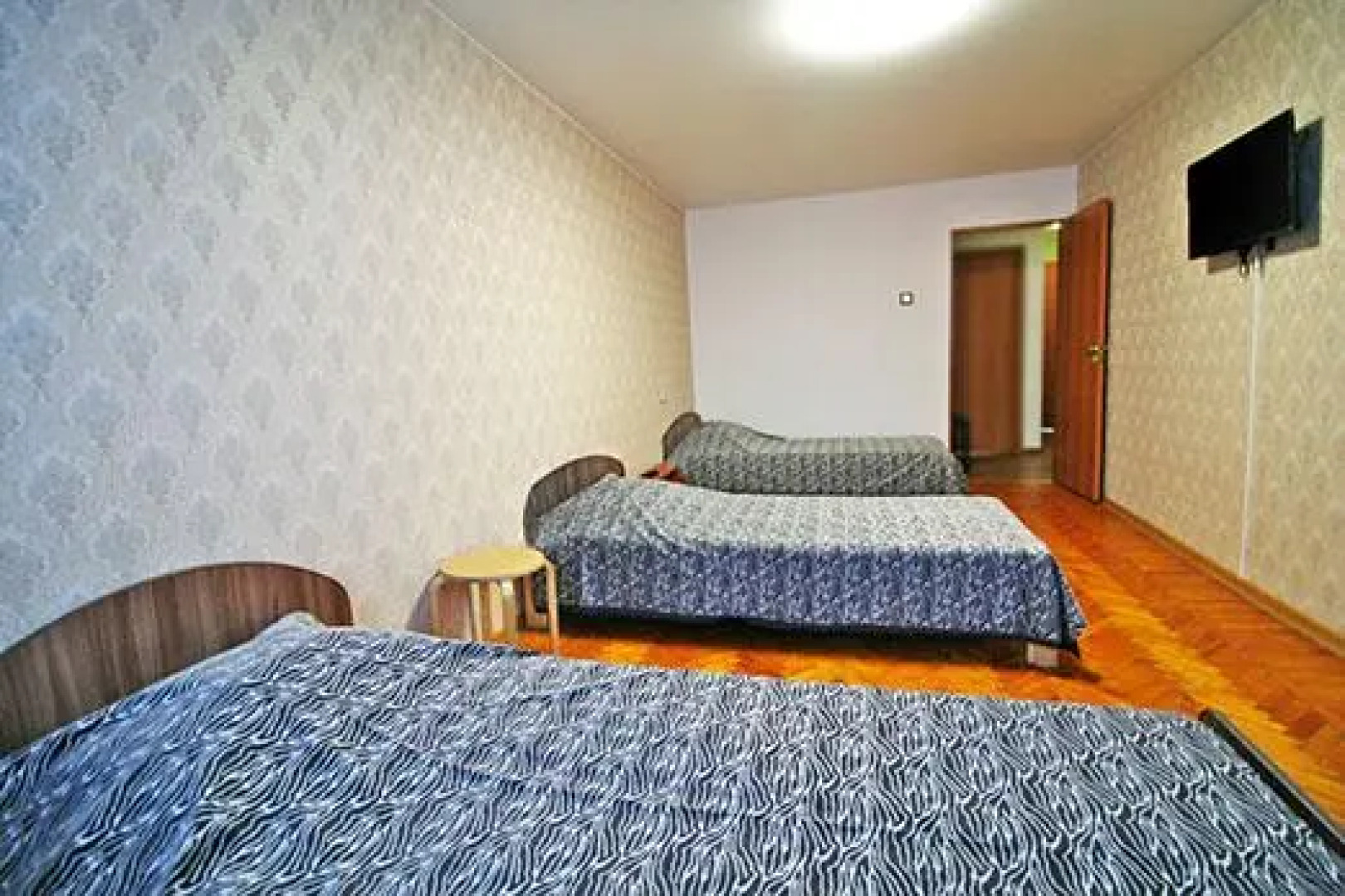 Апартаменты на проспекте Героев 4