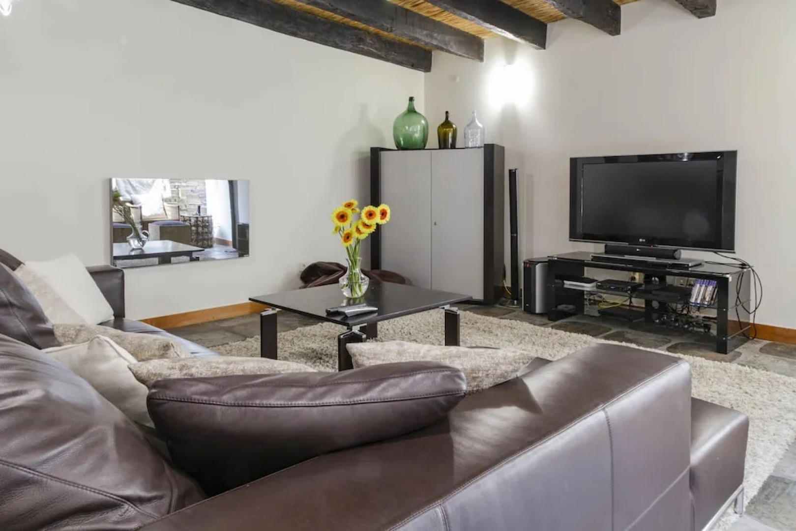 Cris's Home by Our Madeira