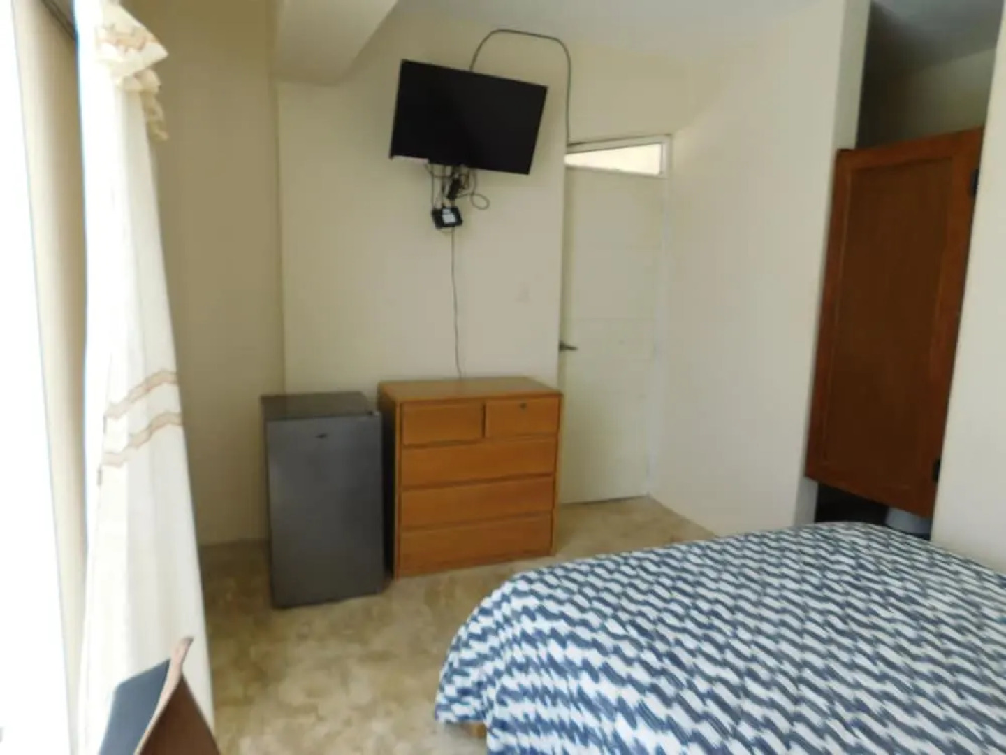 Nuna Chak Hostel & Café