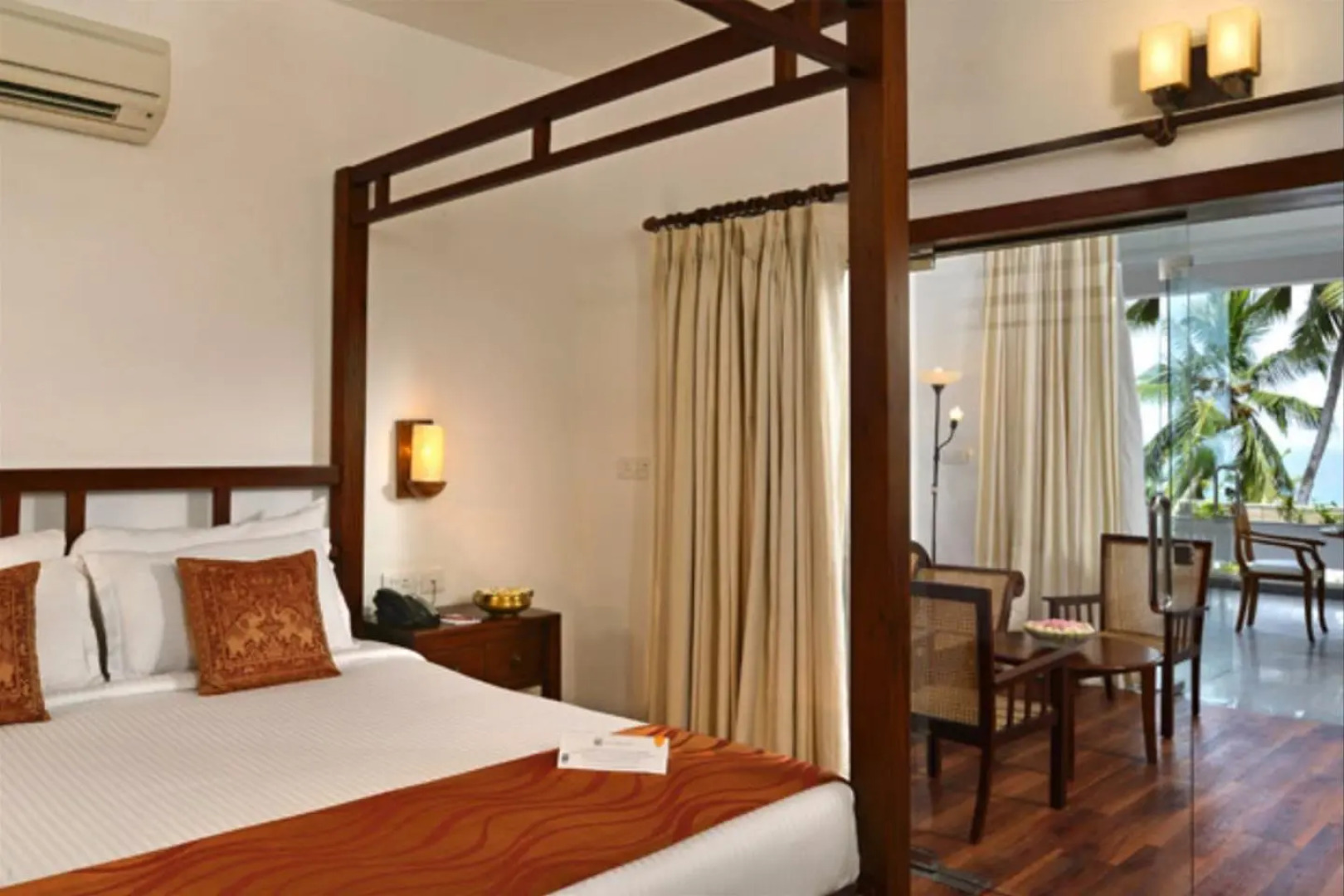 Gokulam Grand Turtle On The Beach