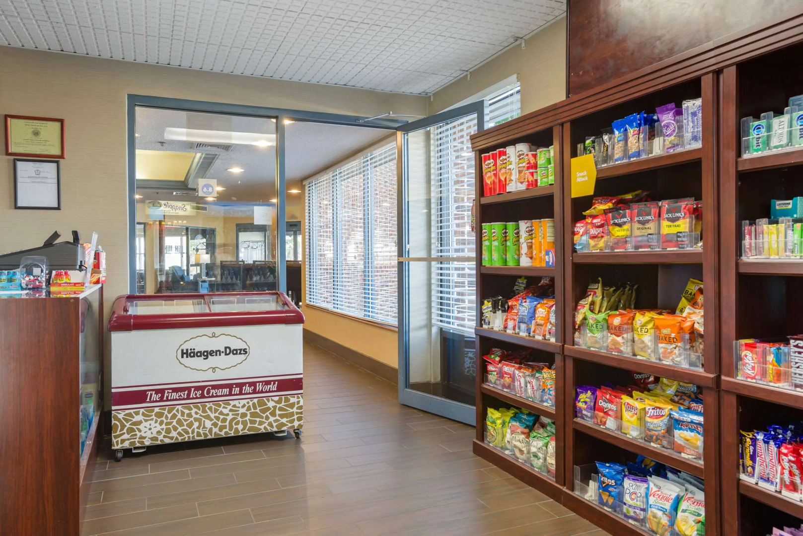 Comfort Suites Bethlehem Near Lehigh University and LVI Airport