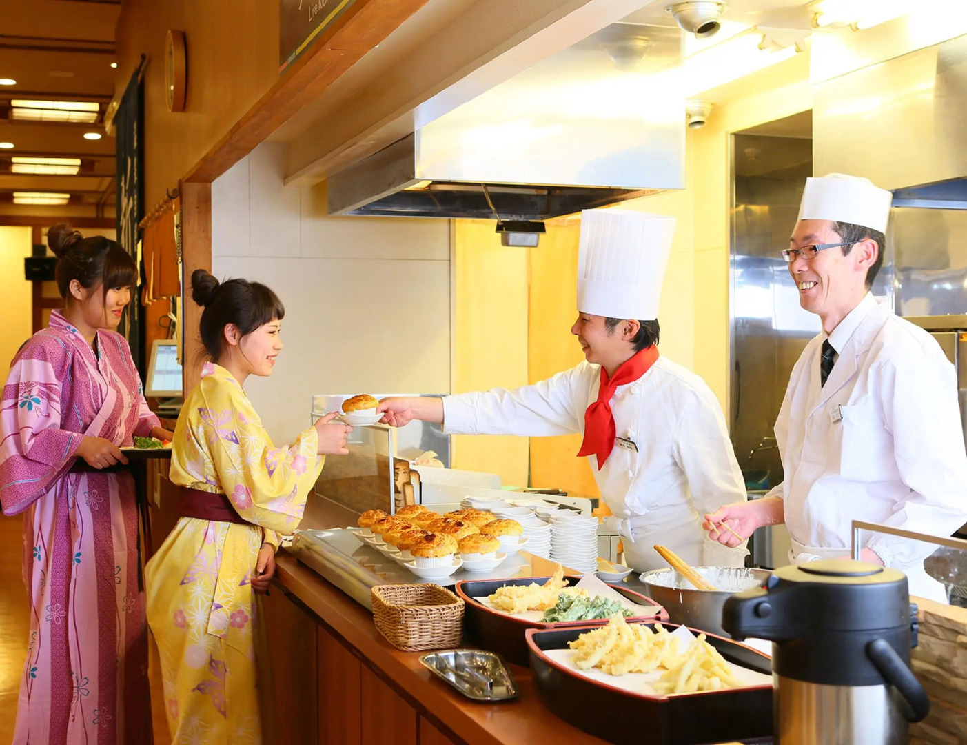 Ooedo Onsen Monogatari Hotel Shinko