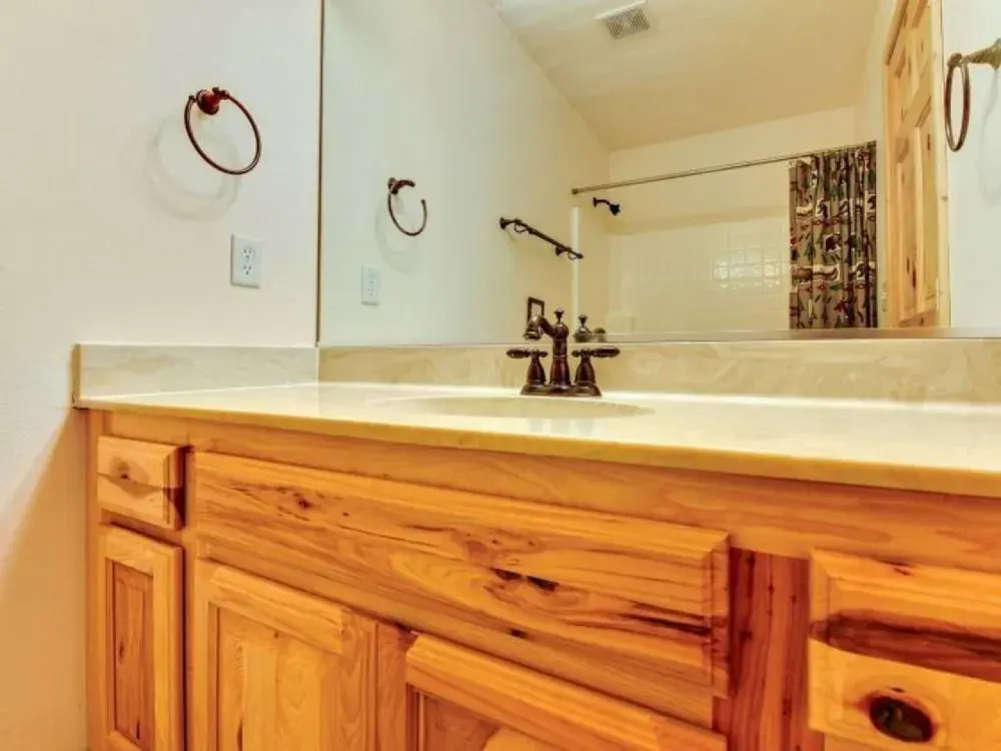 Empty Saddle 6 bedrooms 3 5 baths by RedAwning