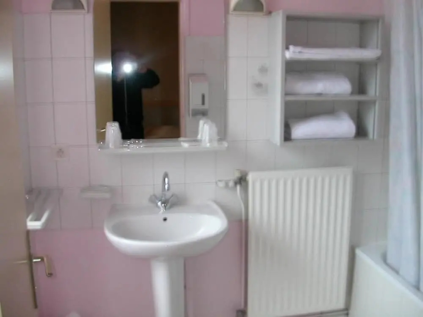 Cleotel
