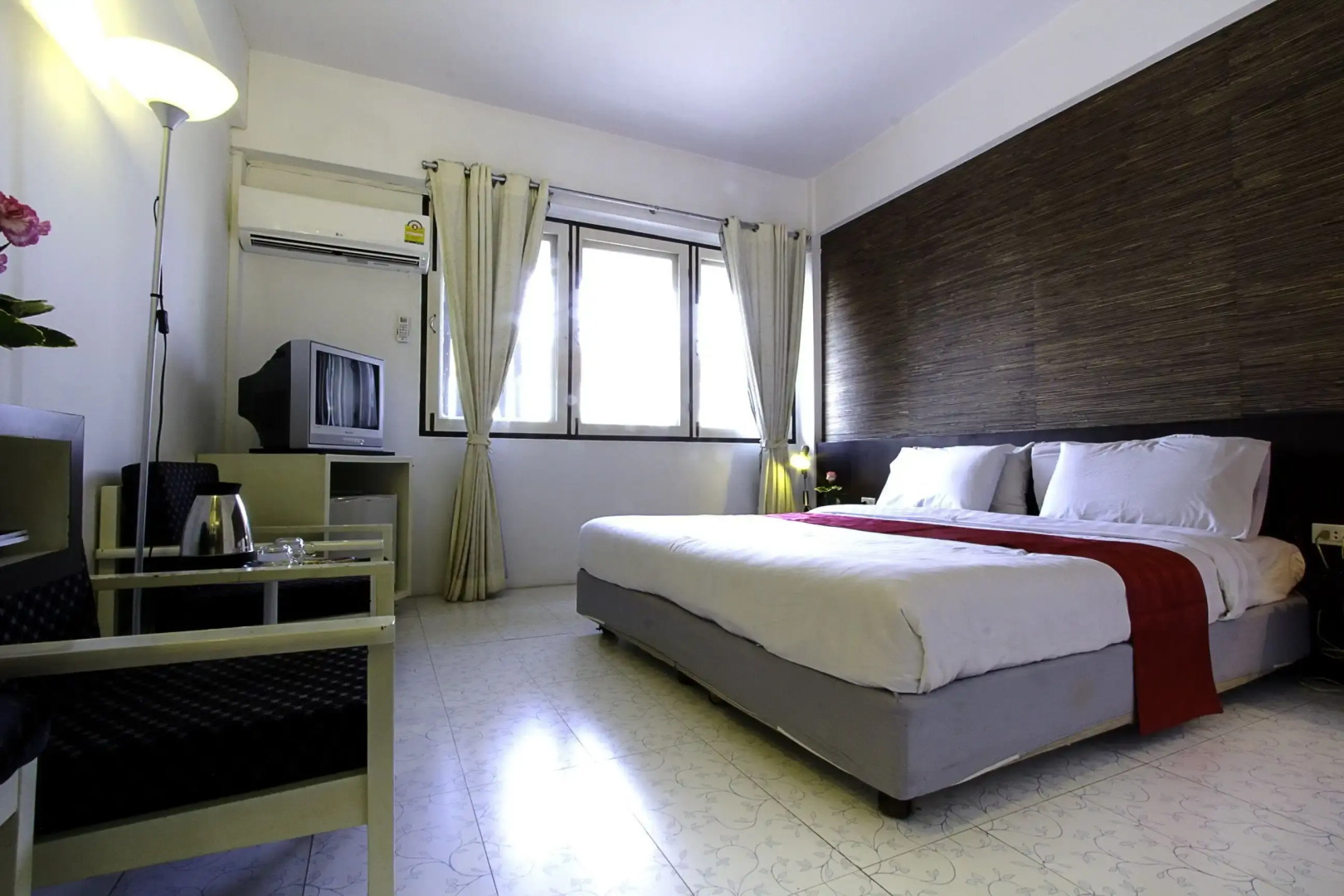 The Ratchathani Hotel