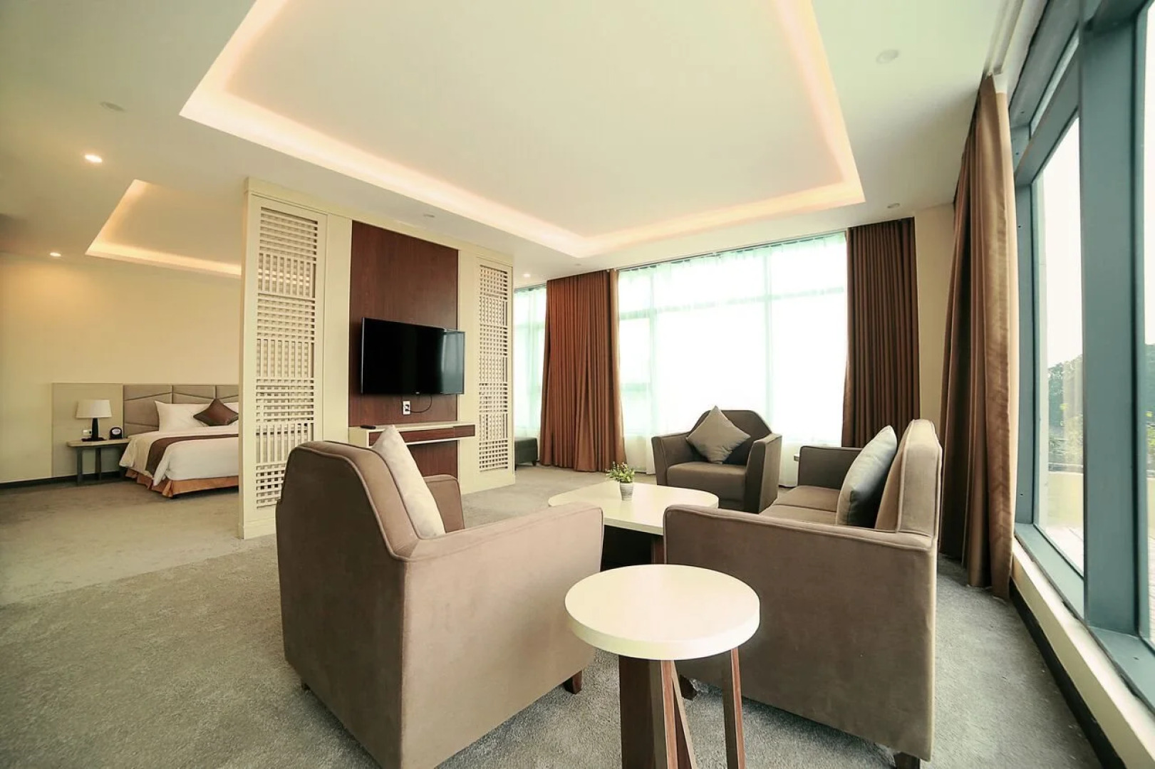 Muong Thanh Luxury Dien Lam Hotel