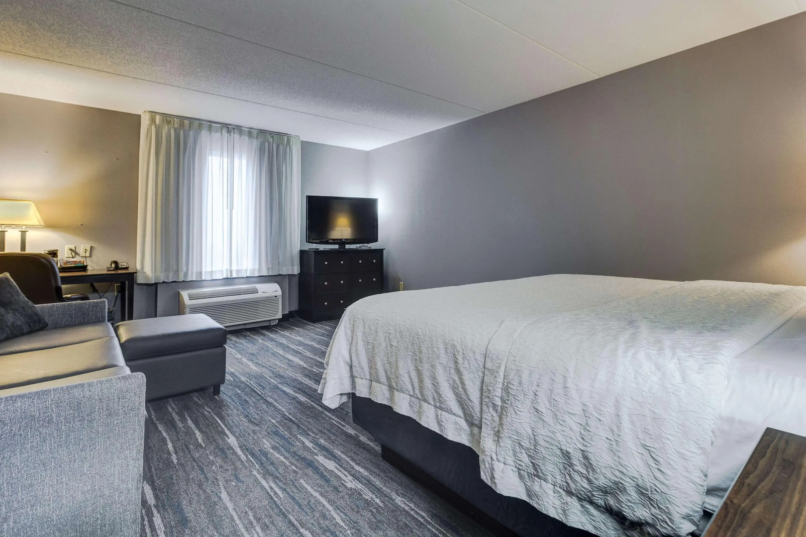 Hampton Inn & Suites by Hilton Brantford Conference Centre