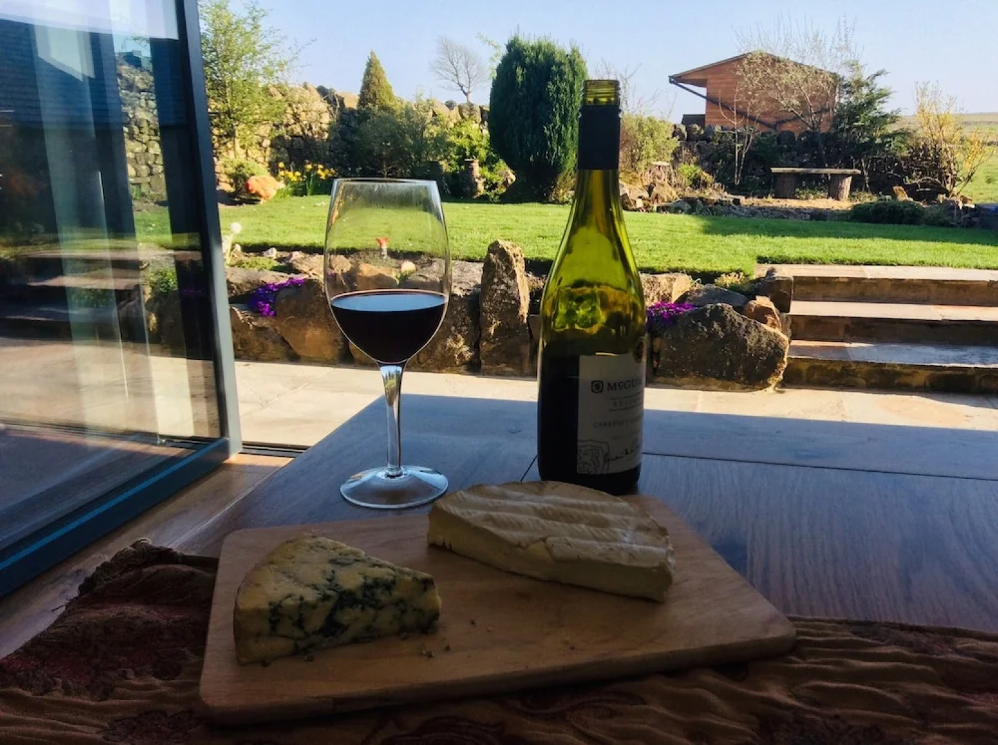 East Wayside Bed & Breakfast