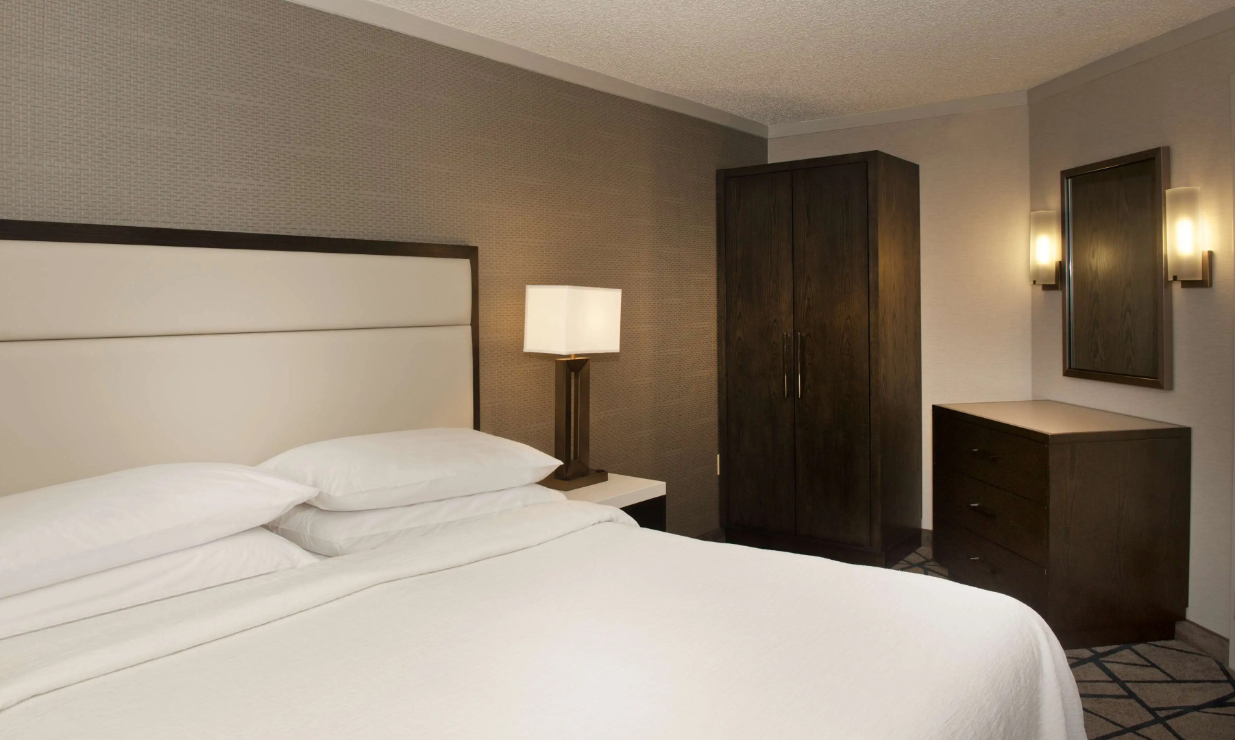 Embassy Suites by Hilton Portland Tigard