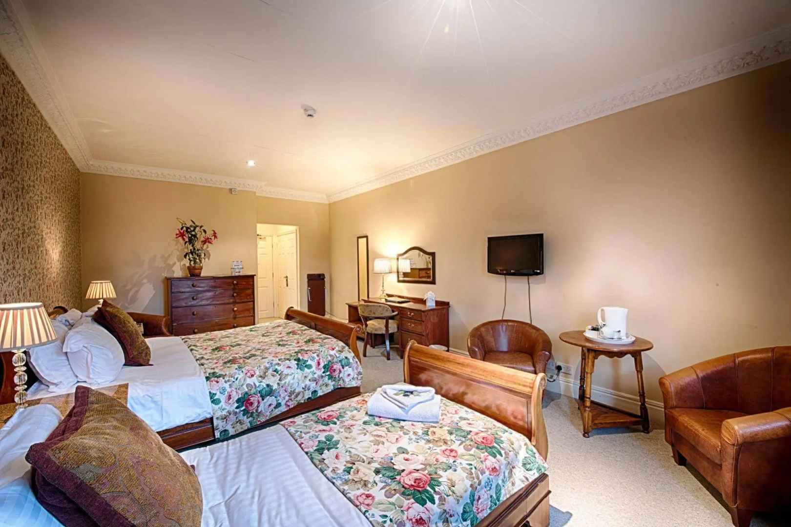 Miskin Manor Hotel And Health Club