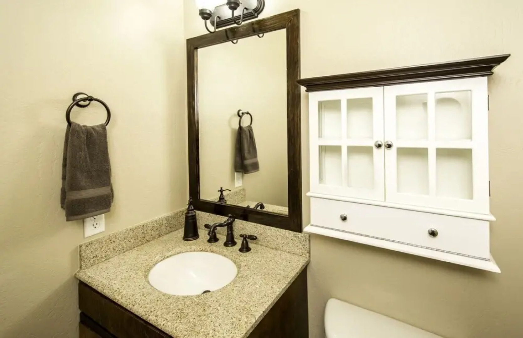 Silver Saddle Mountain Retreat