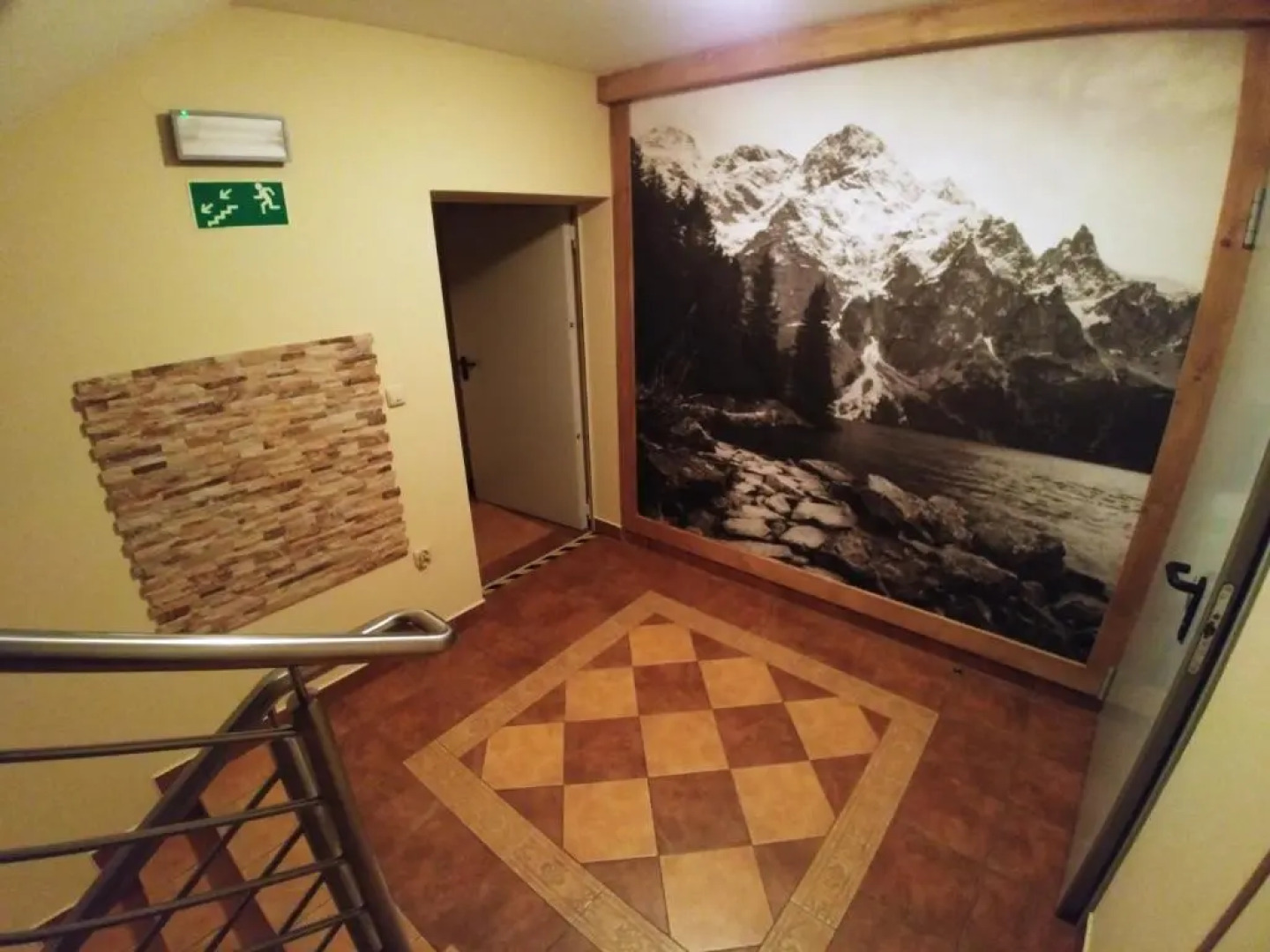 U Hani W Poblizu Goracy Potok I Termy